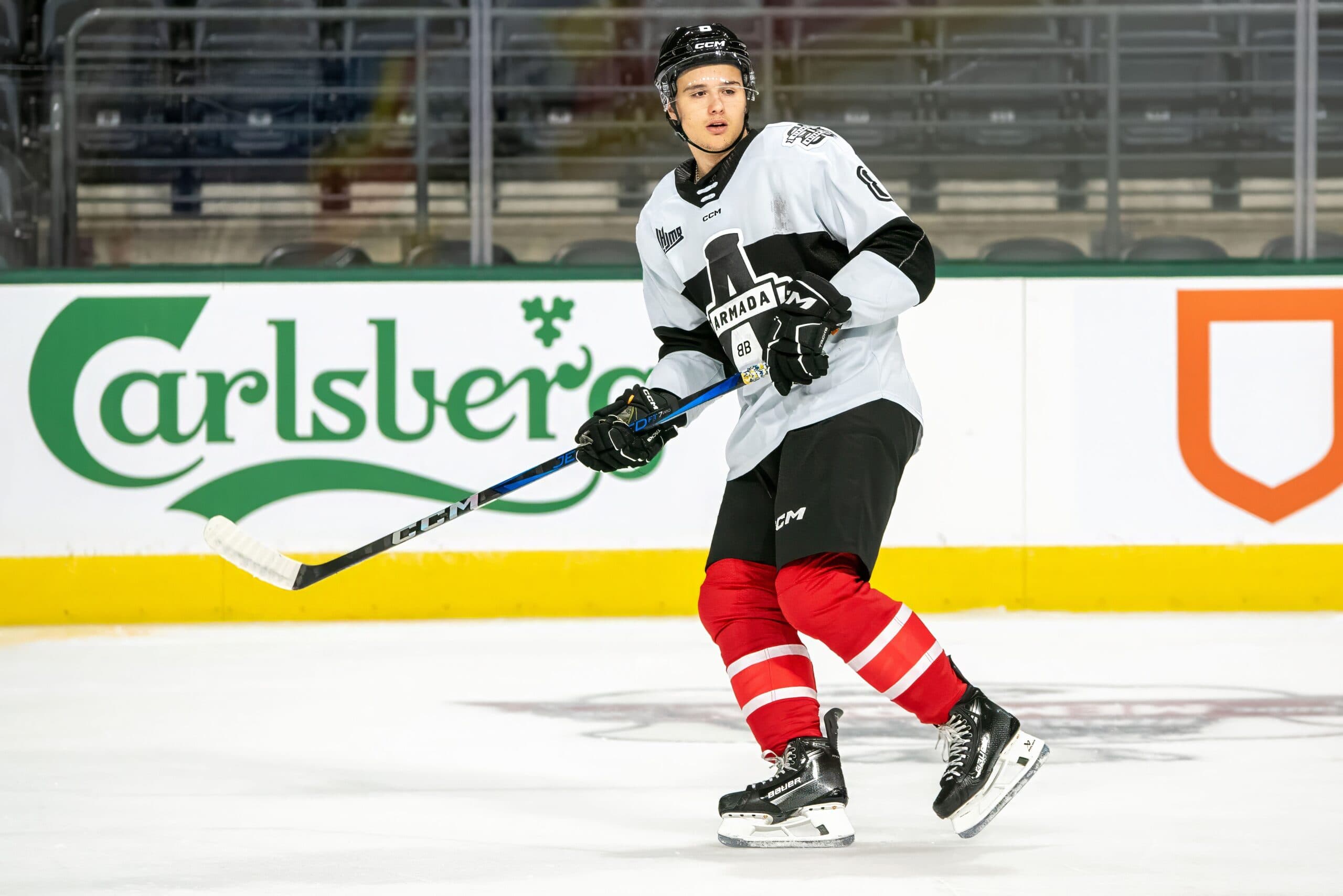 Blues select Justin Carbonneau No. 19 overall in 2025 NHL Draft