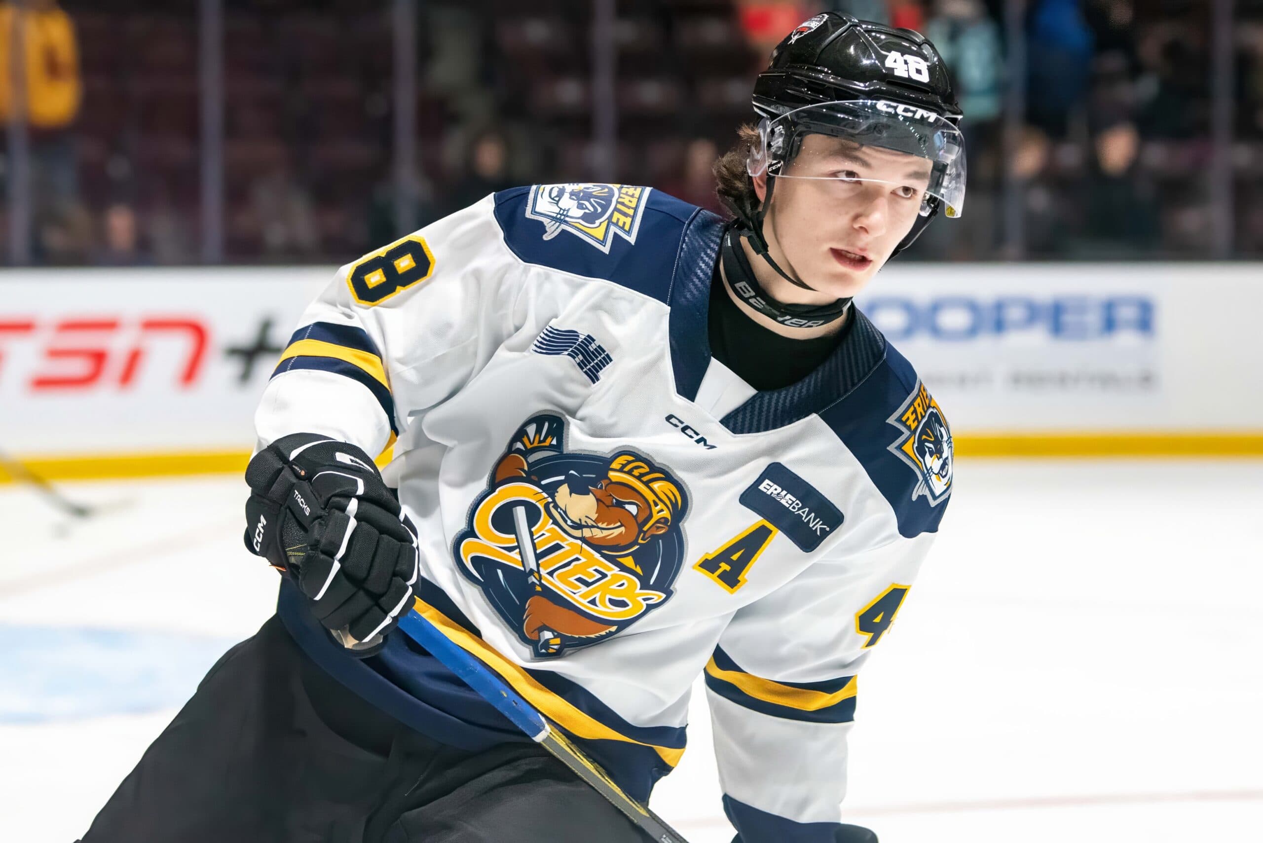 defenseman Matthew Schaefer