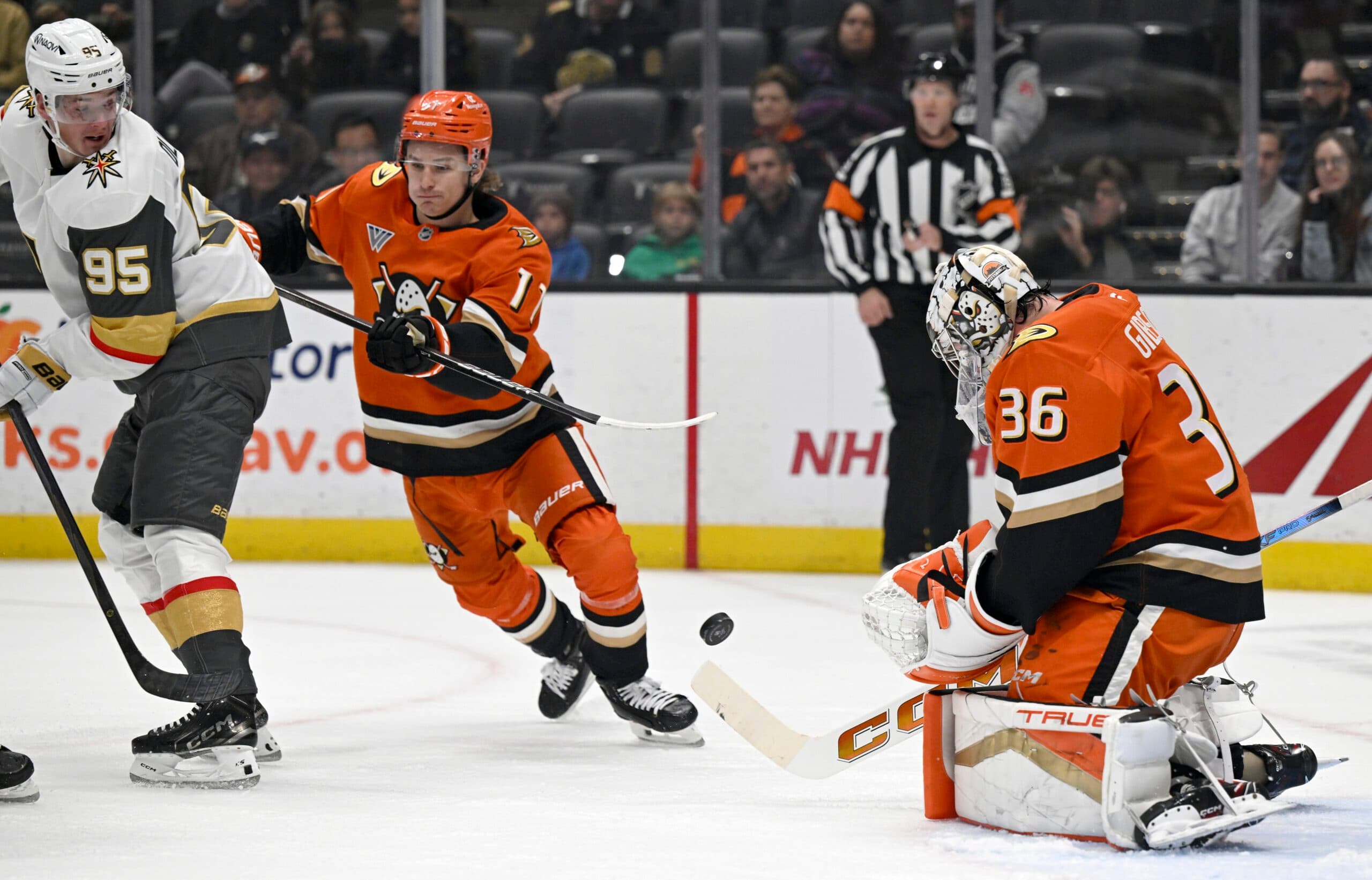 Anaheim Ducks’ Trevor Zegras exits game with lower-body injury