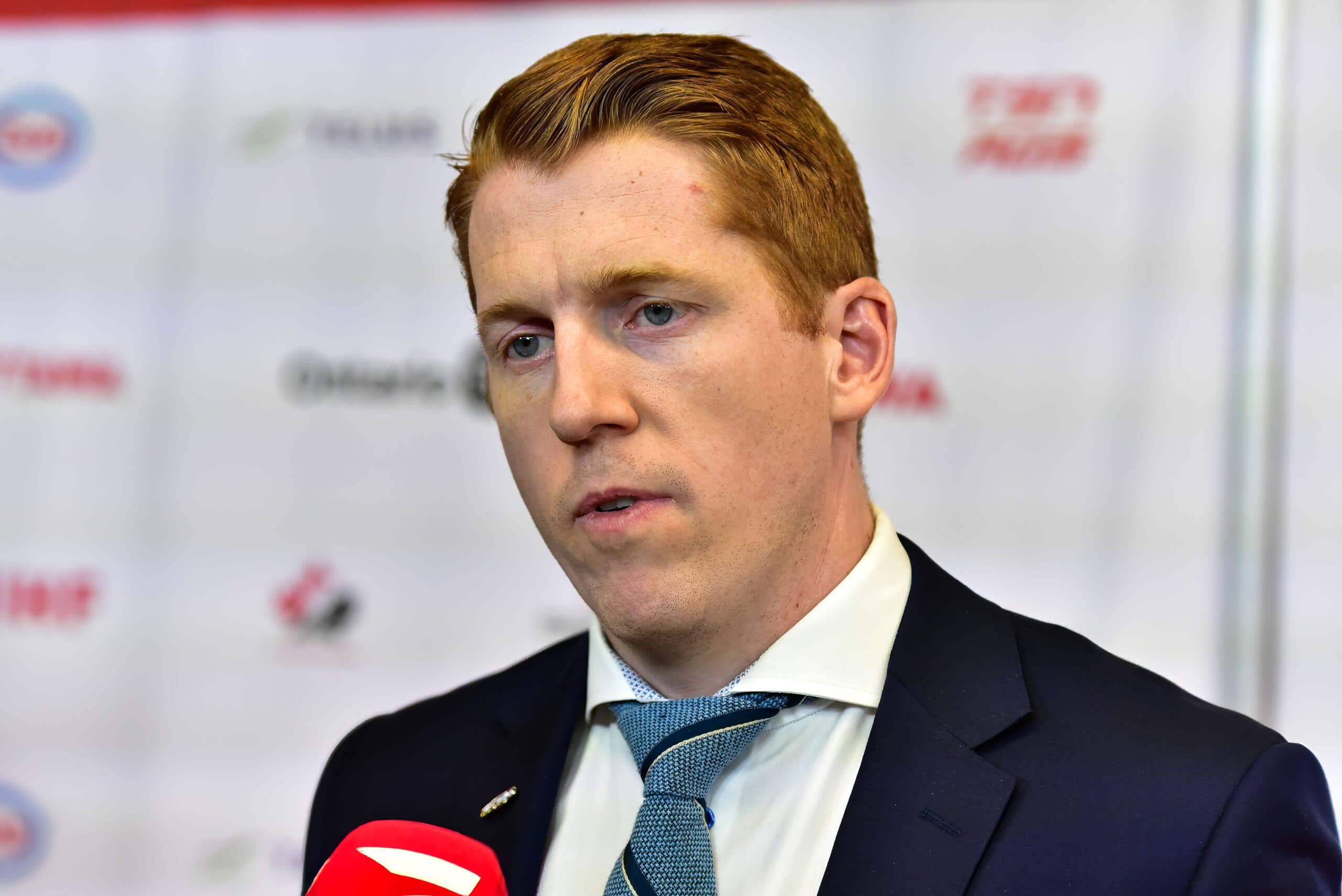 David Carle signs multi-year extension with Denver Pioneers