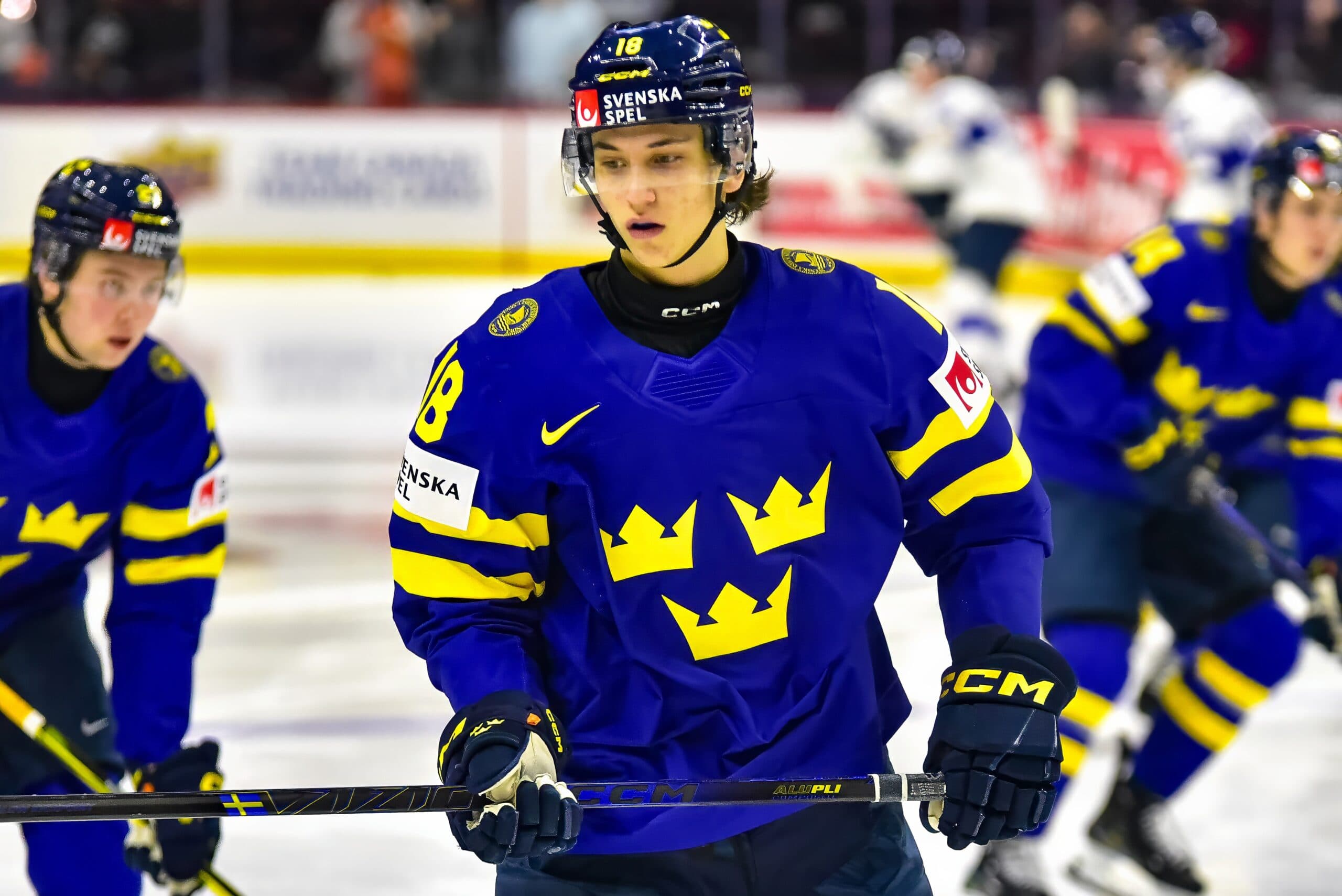 Islanders select Victor Eklund No. 16 overall in 2025 NHL Draft