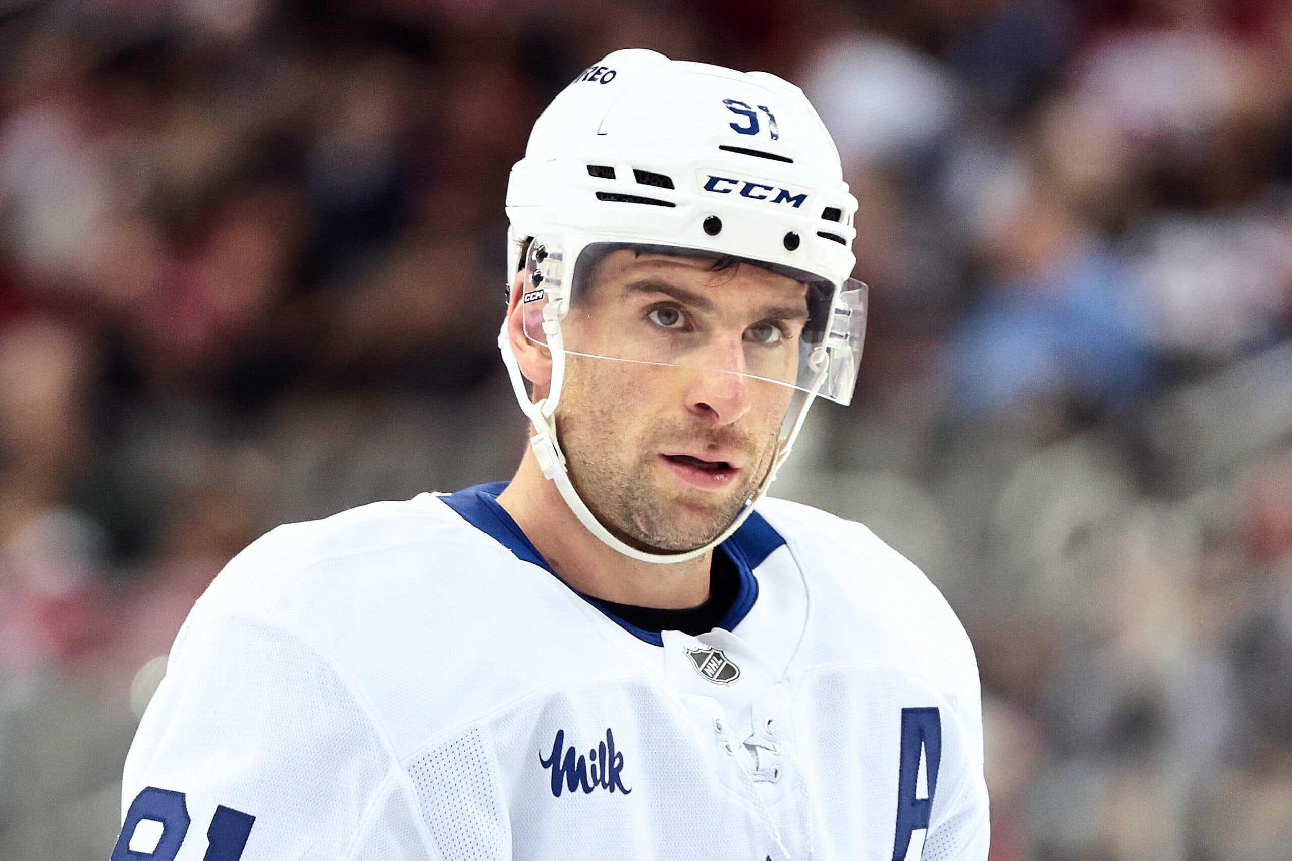 John Tavares becomes fourth player in NHL history to score 500 points with two teams