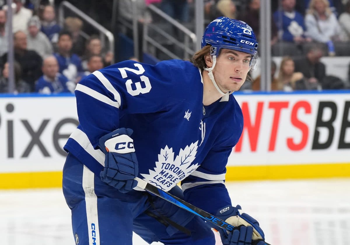 Maple Leafs’ Knies out day-to-day with upper-body injury, no timeline for return