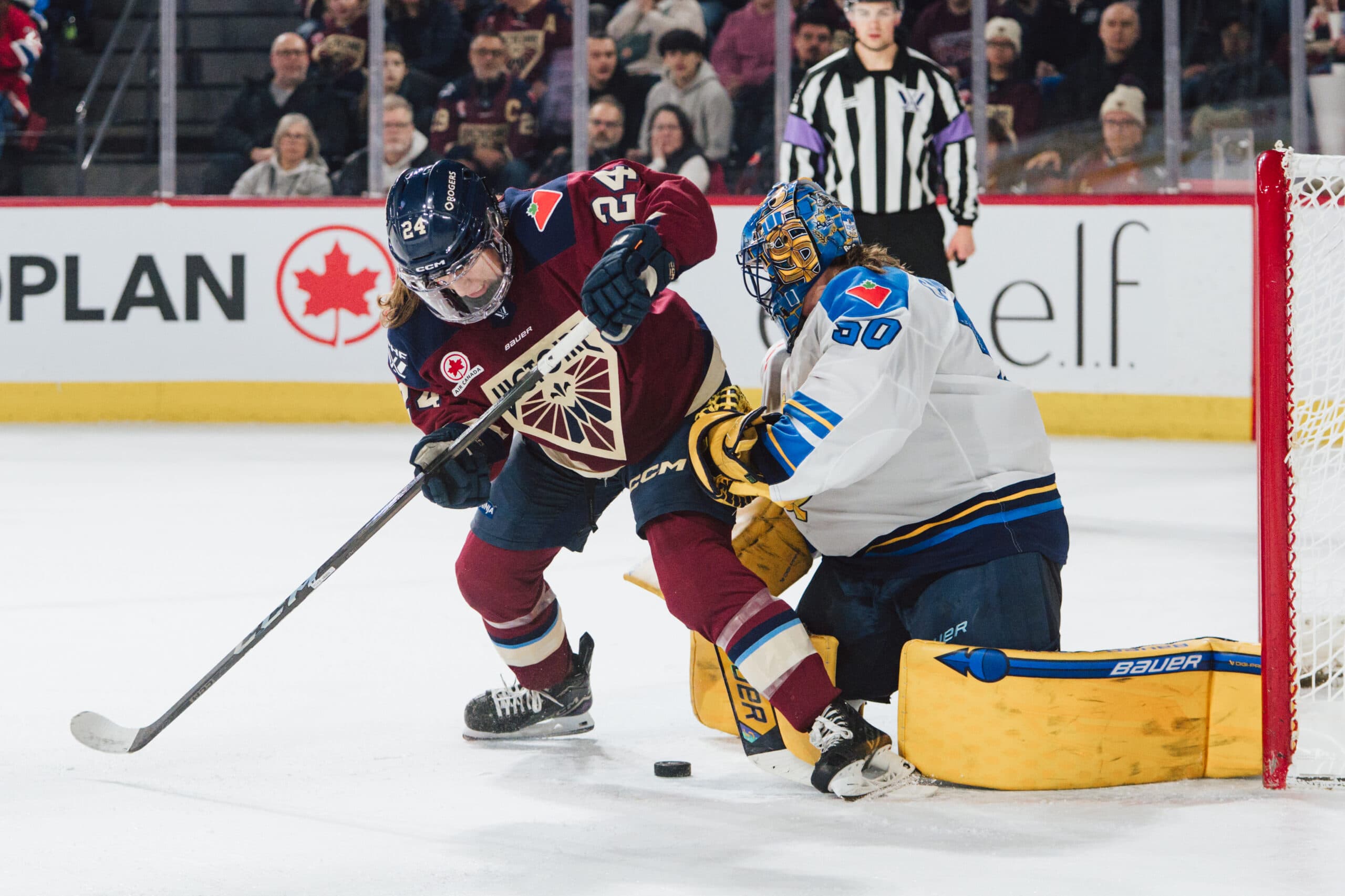 Montreal Victoire forward Abby Boreen, Toronto Sceptres goaltender Kristen Campbell