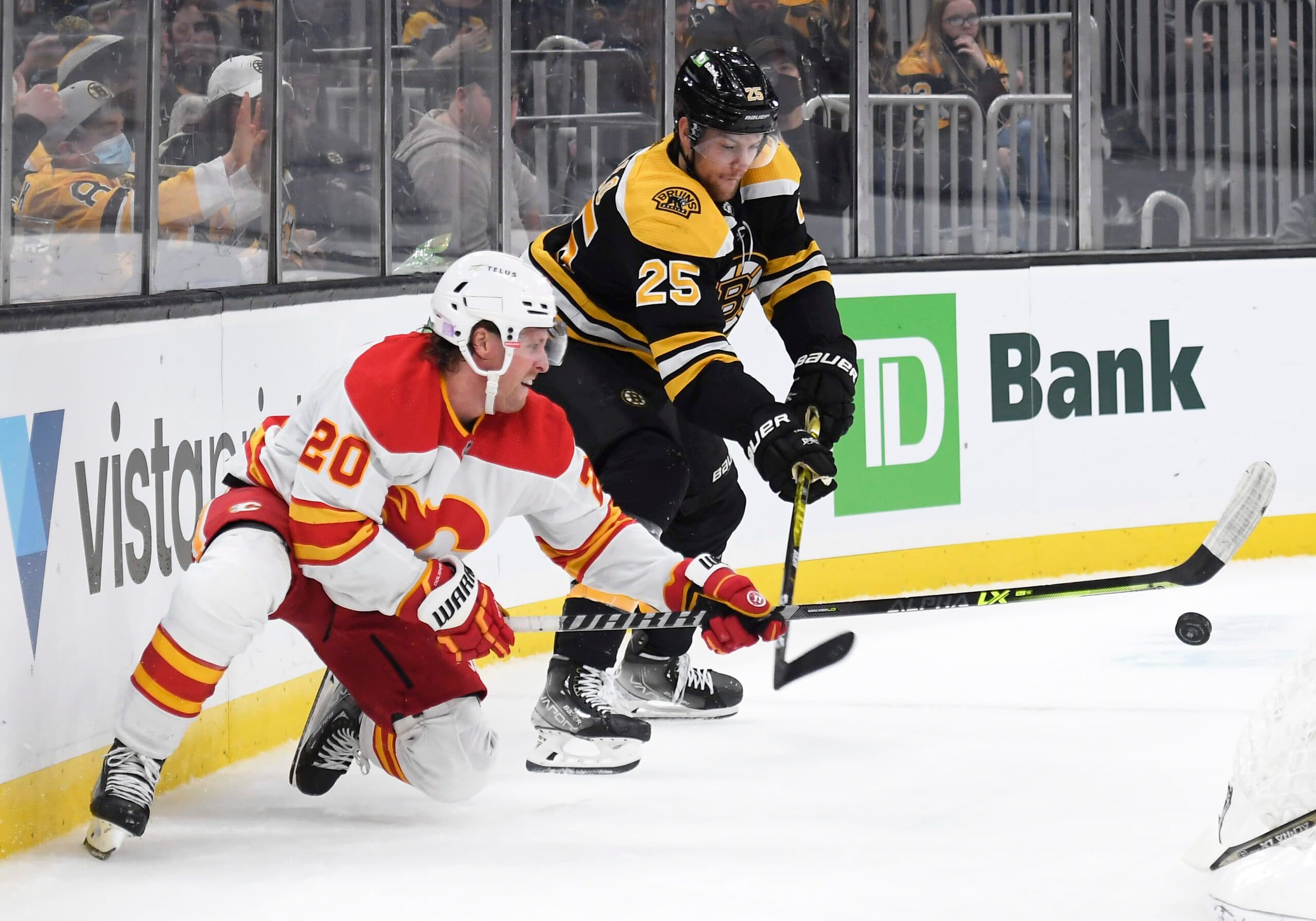Flames interested in Bruins defenseman Brandon Carlo