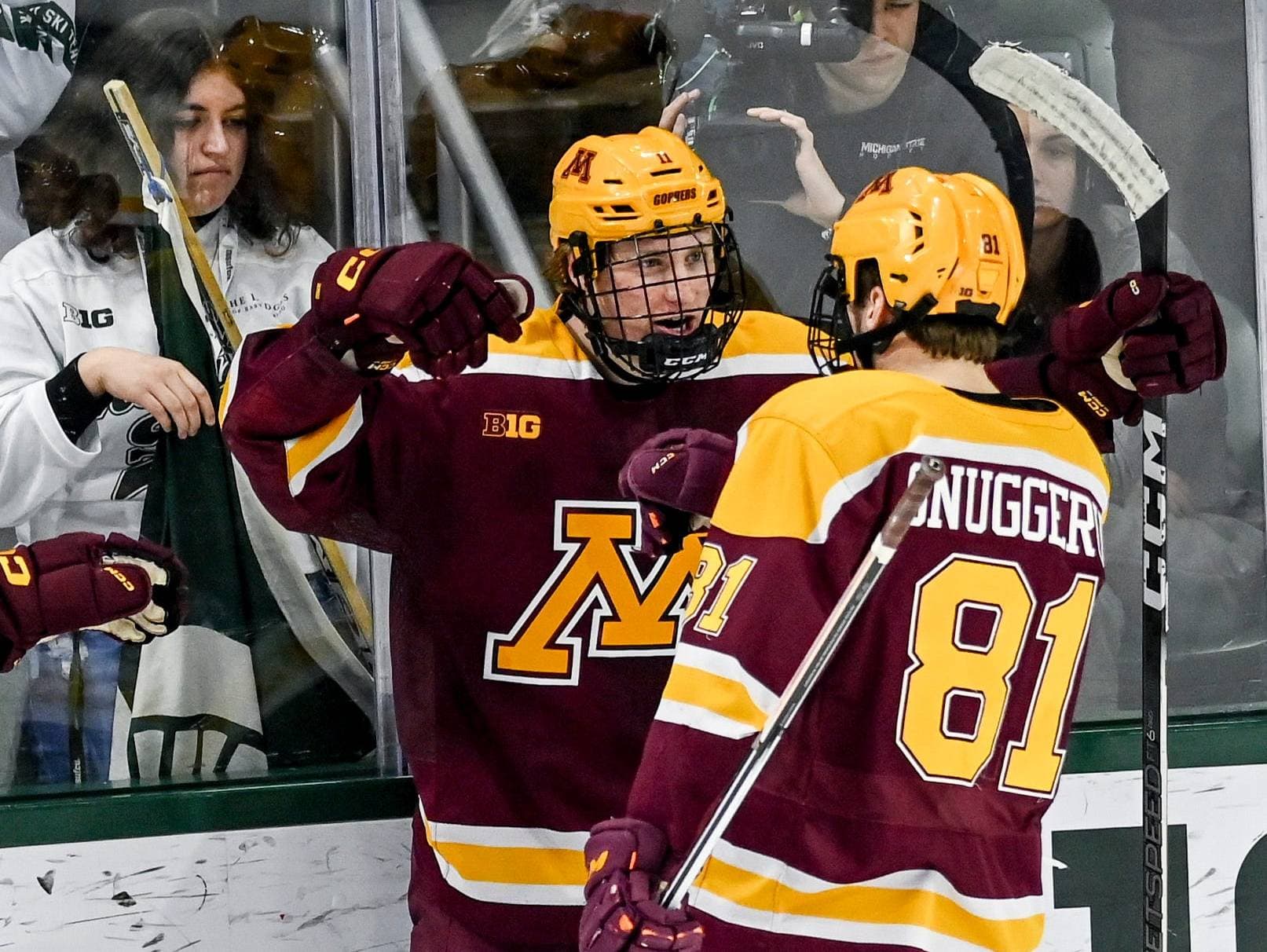 Blues’ Jimmy Snuggerud, Blackhawks’ Oliver Moore among Minnesota prospects expected to turn pro soon