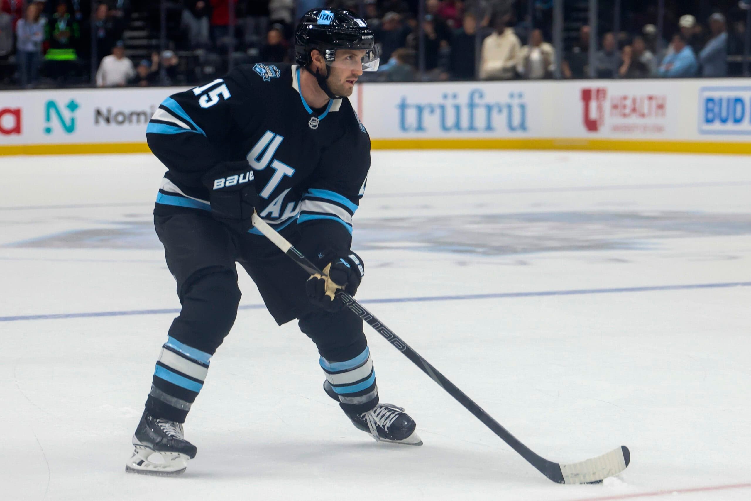 Utah signs Alex Kerfoot to one-year contract extension