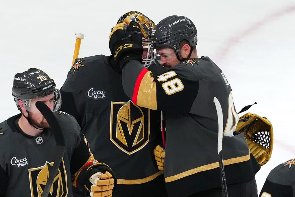 Vegas Golden Knights center Tomas Hertl (48) congratulates goaltender Ilya Samsonov (35) after defeating the Philadelphia Flyers 5-2 at T-Mobile Arena.