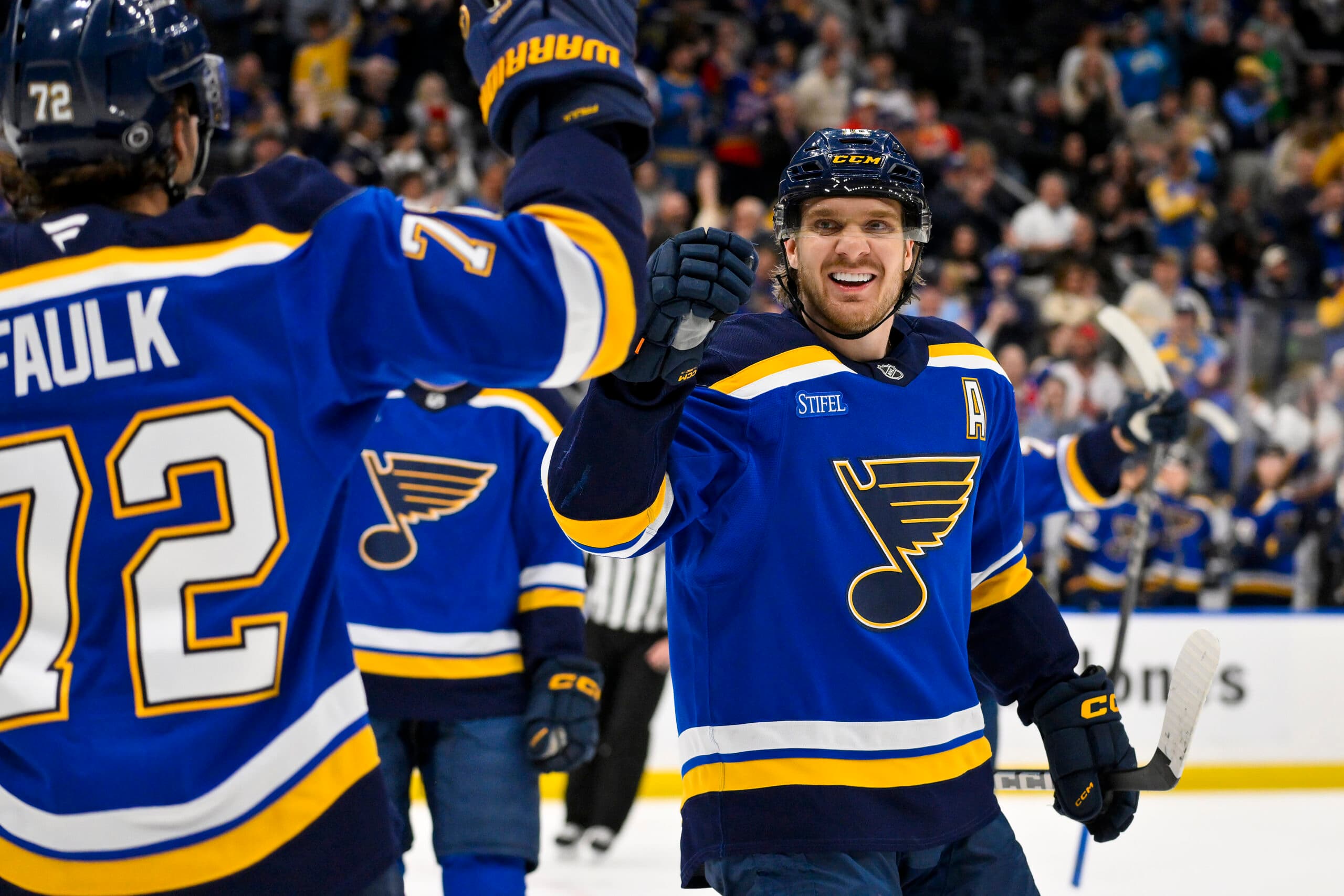 St. Louis Blues center Robert Thomas