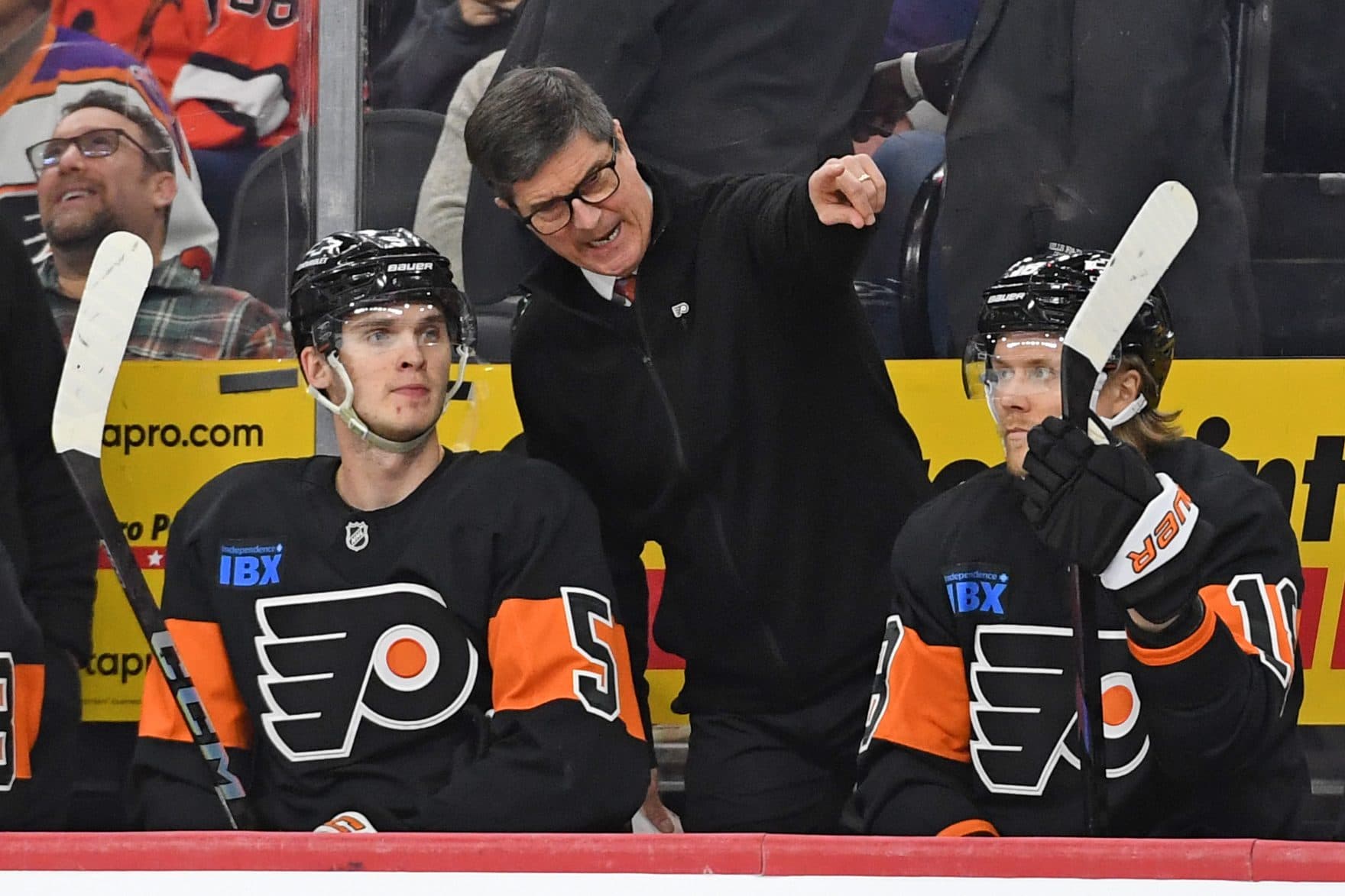 Brad Shaw already putting his stamp on Flyers as new head coach