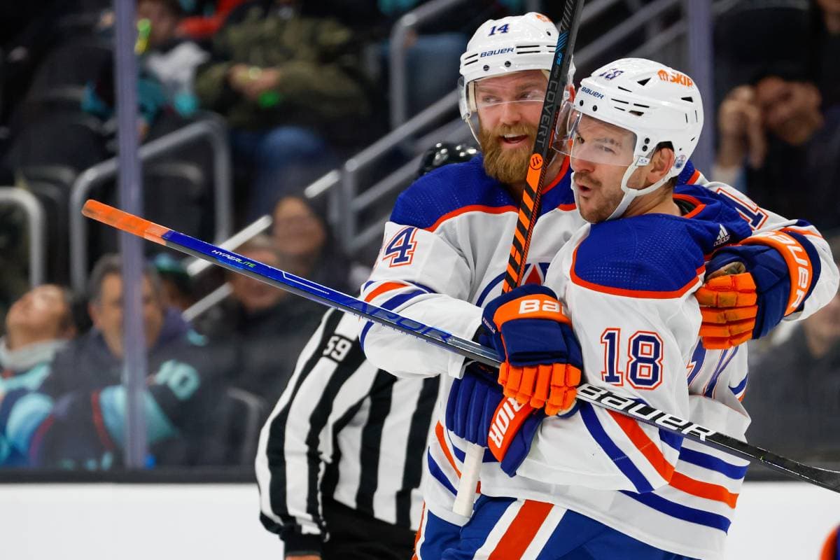 Oilers’ Mattias Ekholm, Zach Hyman leave game against Sharks with injuries
