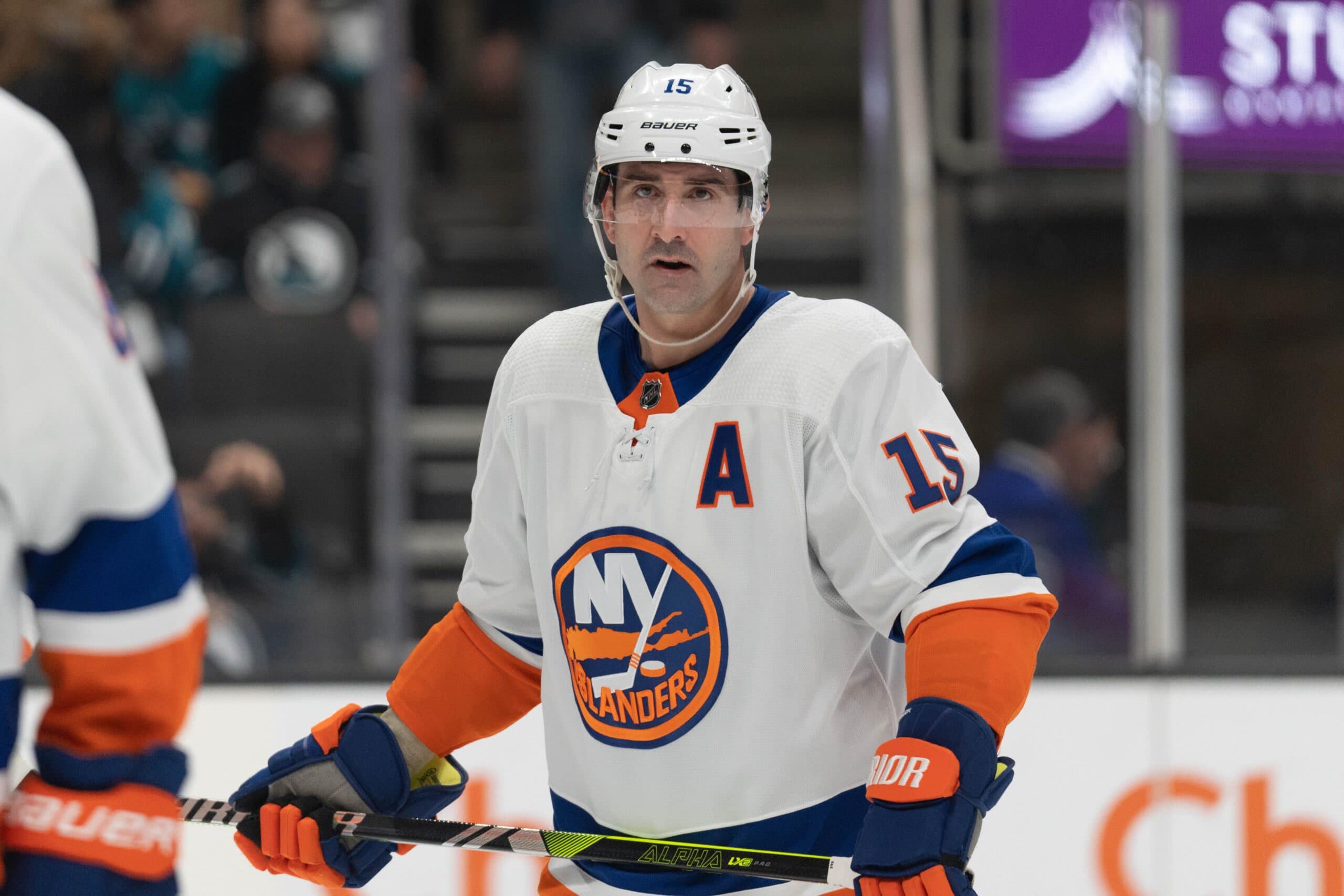 Cal Clutterbuck announces retirement from NHL