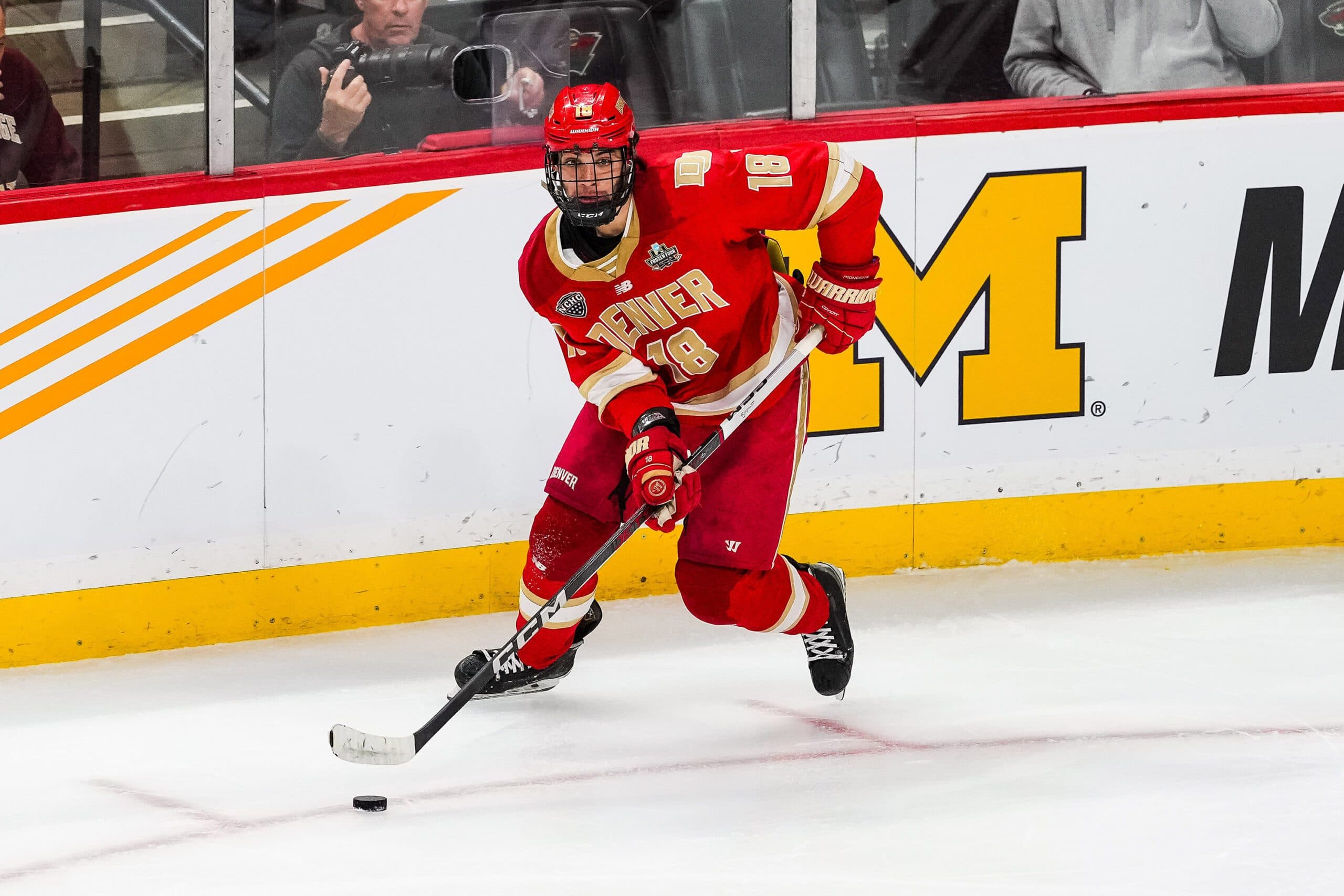 Kings sign Jared Wright to entry-level contract