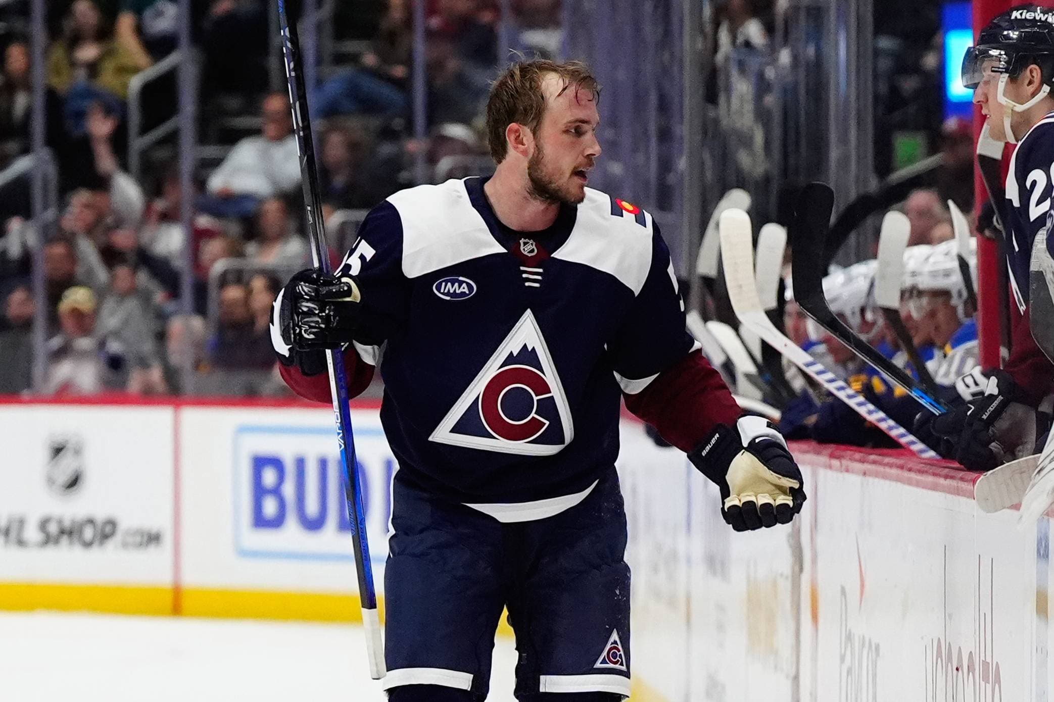 Kraken sign Ryan Lindgren to four-year contract