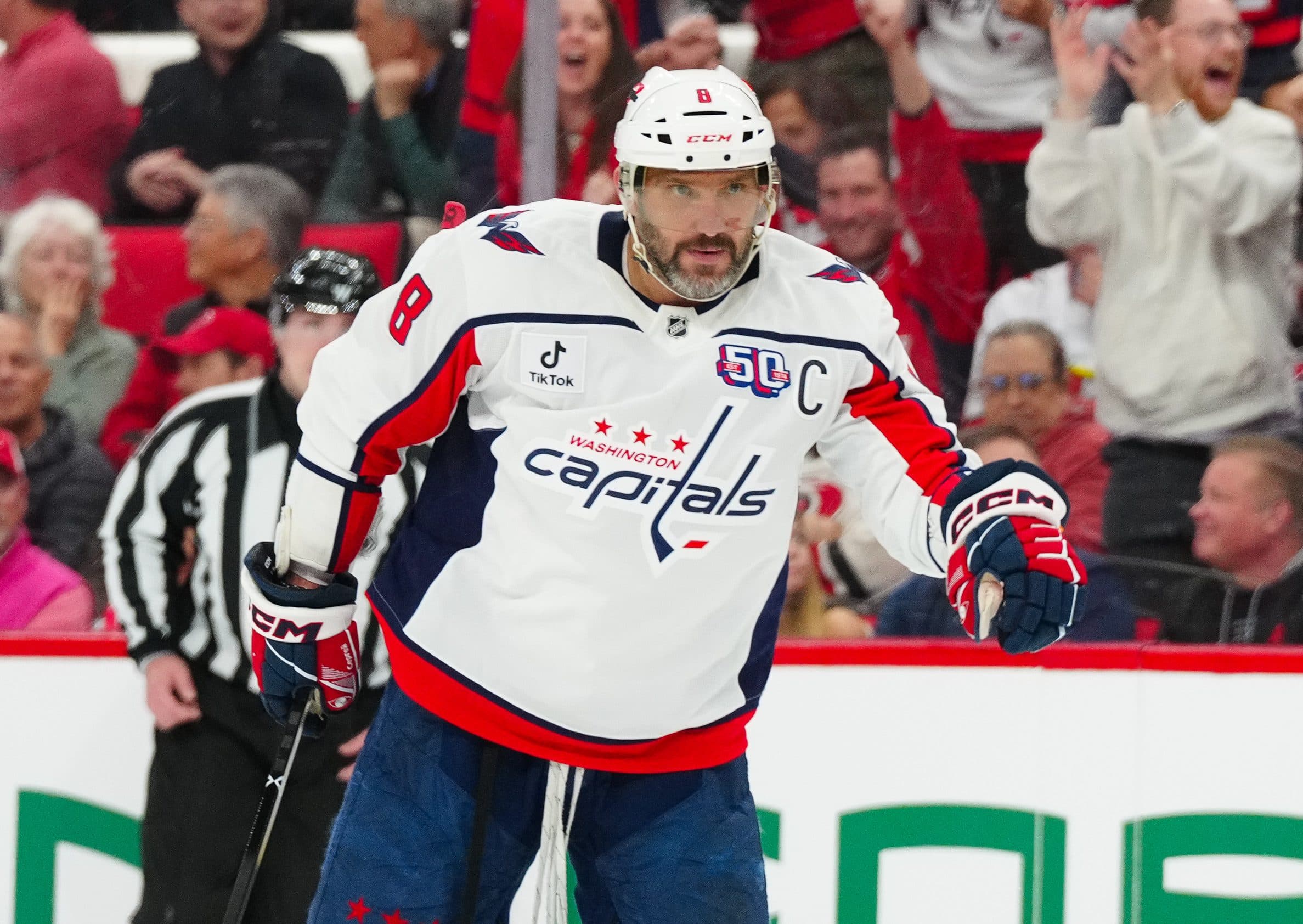 Capitals’ Alex Ovechkin scores goal No. 892, now within hat trick of breaking Gretzky’s record