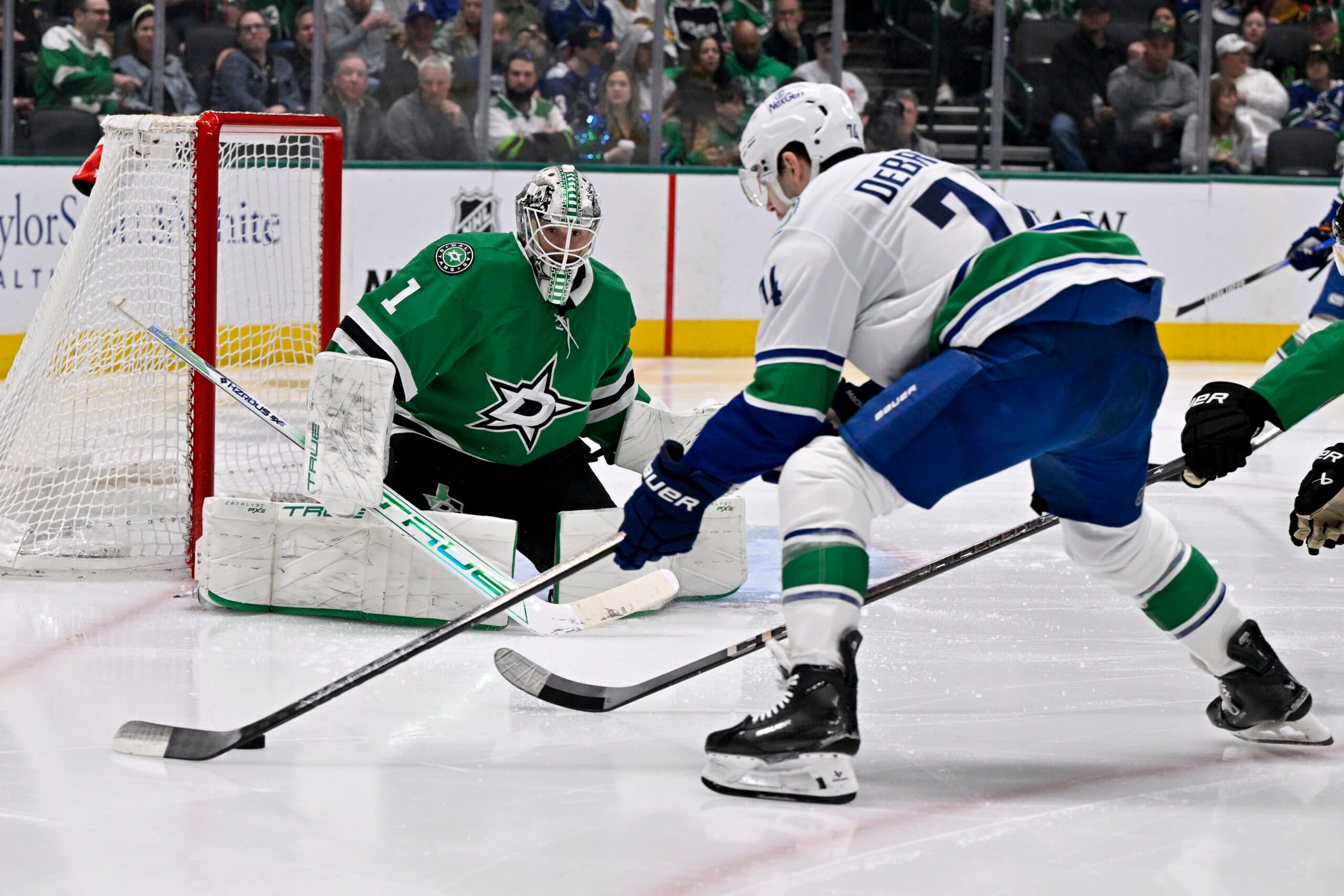 Stars can’t let points slip away like they did against Canucks