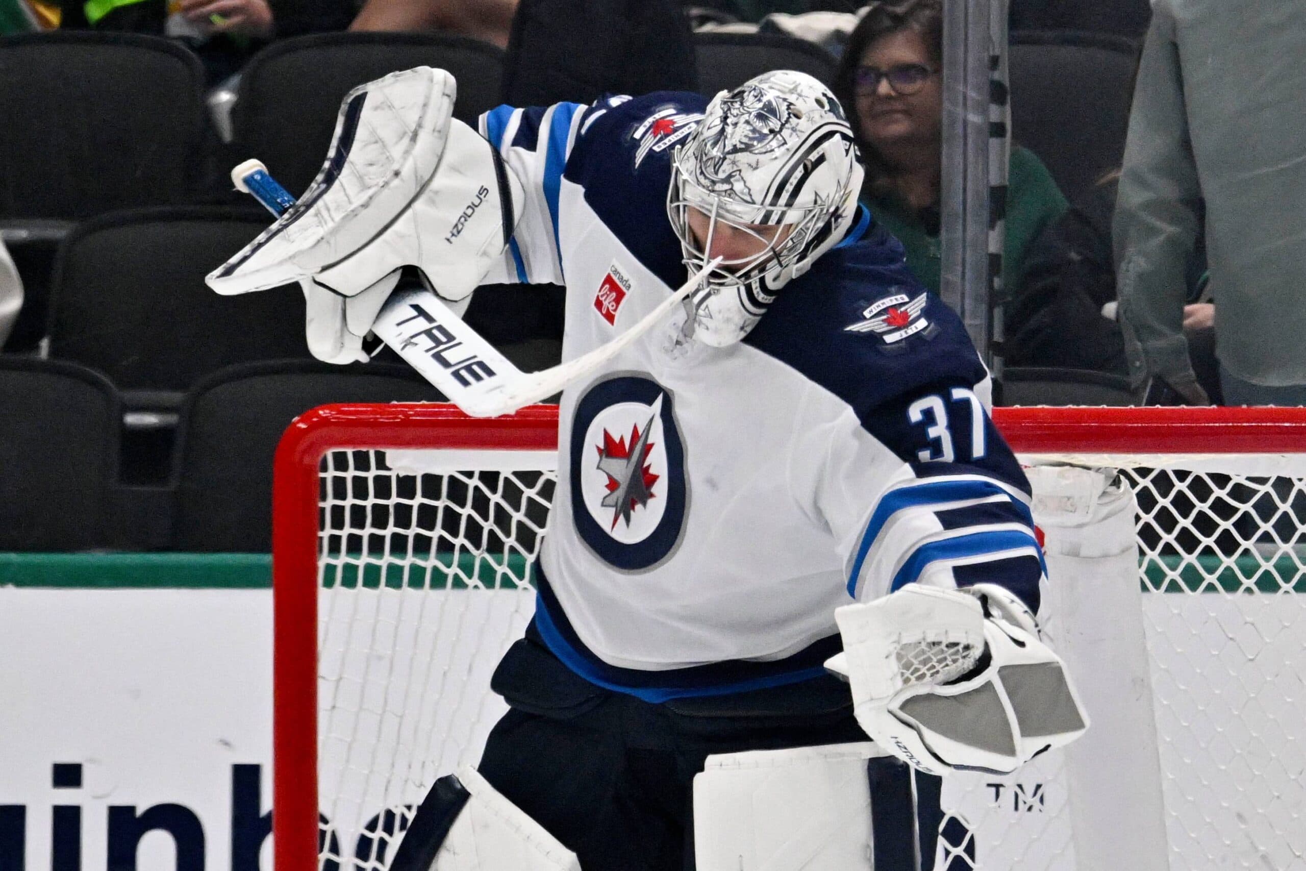 Jets’ Connor Hellebuyck wins 2024-25 Hart Trophy