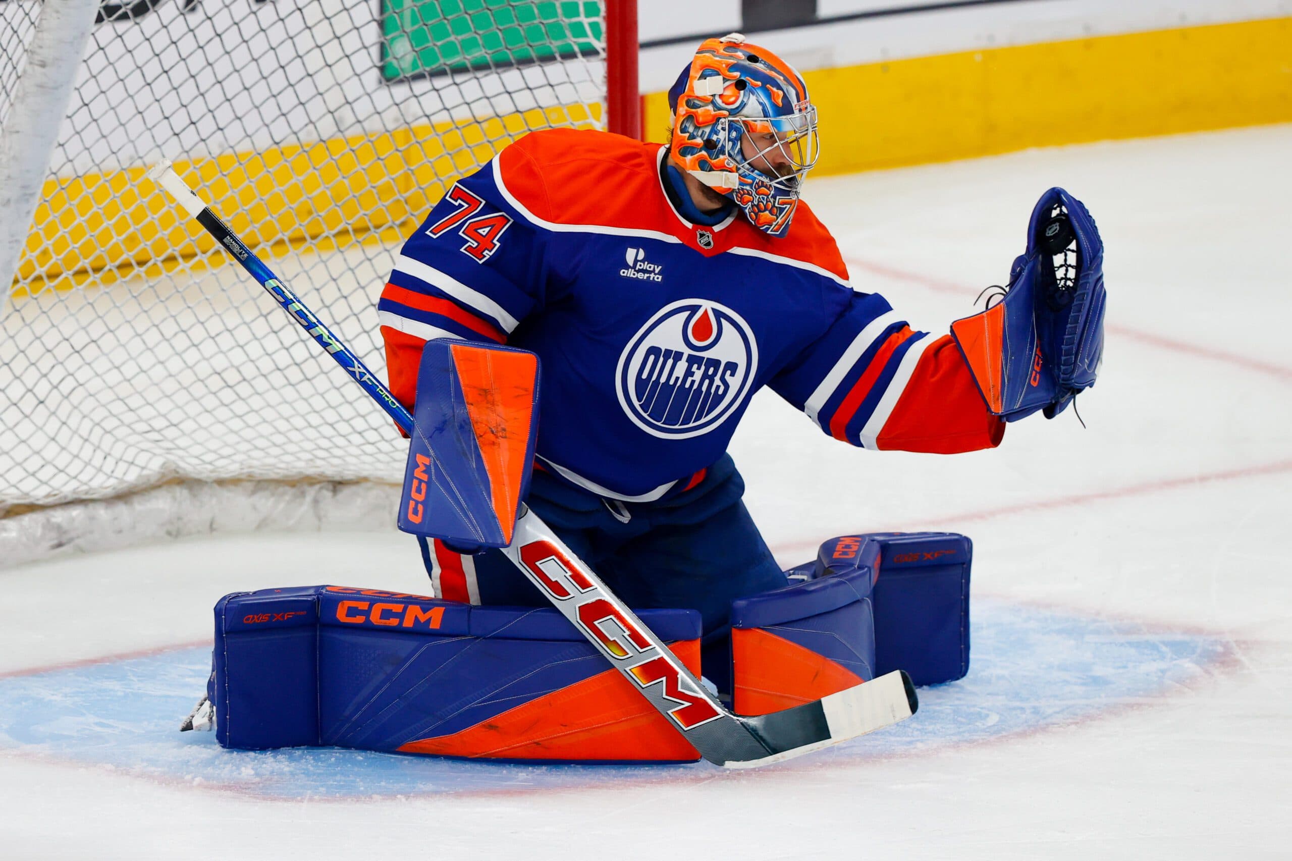 Has Oilers’ Stuart Skinner turned his game around, or is the team just playing well in front of him?