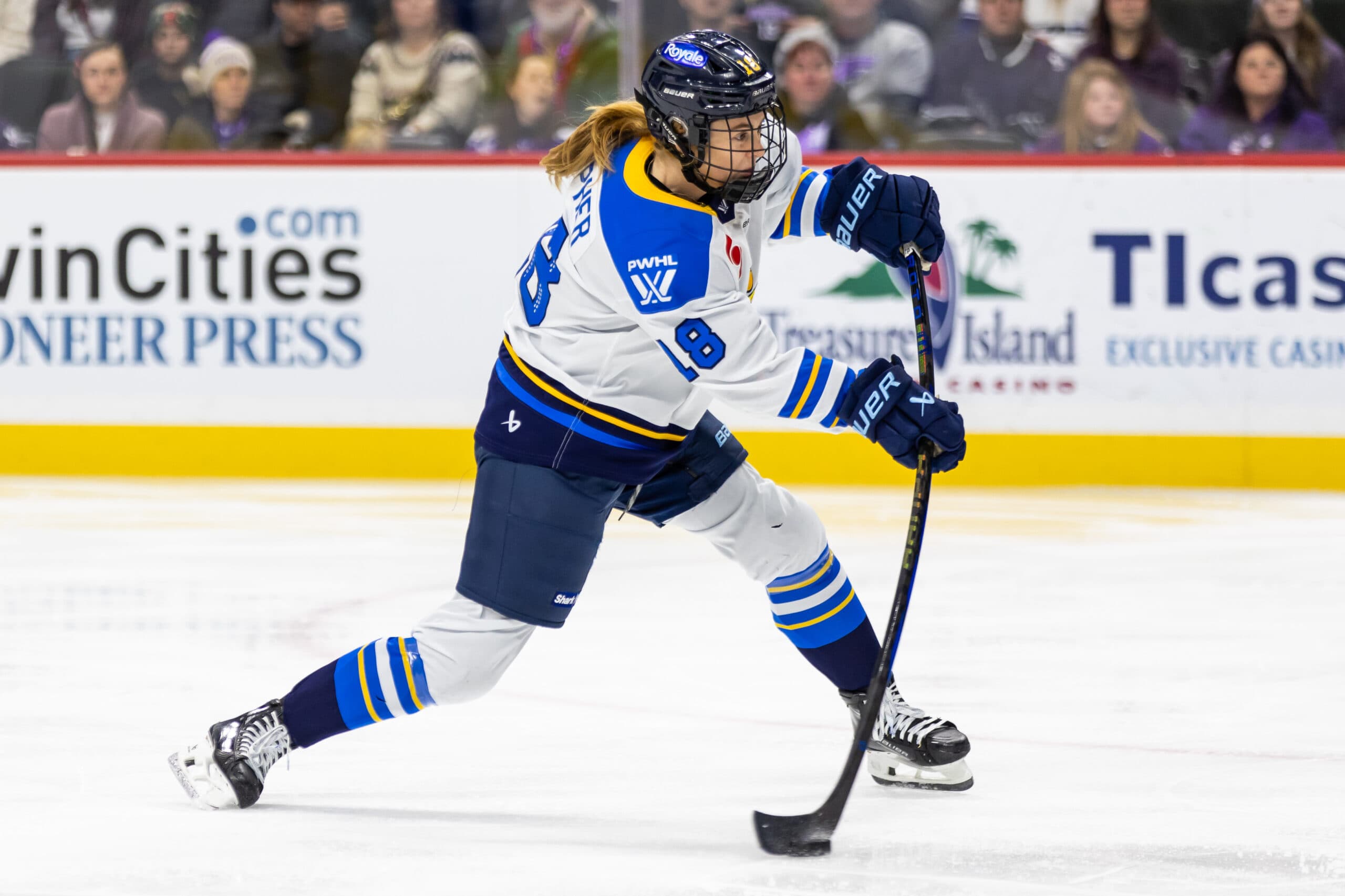 Sceptres re-sign Jesse Compher to two-year contract extension