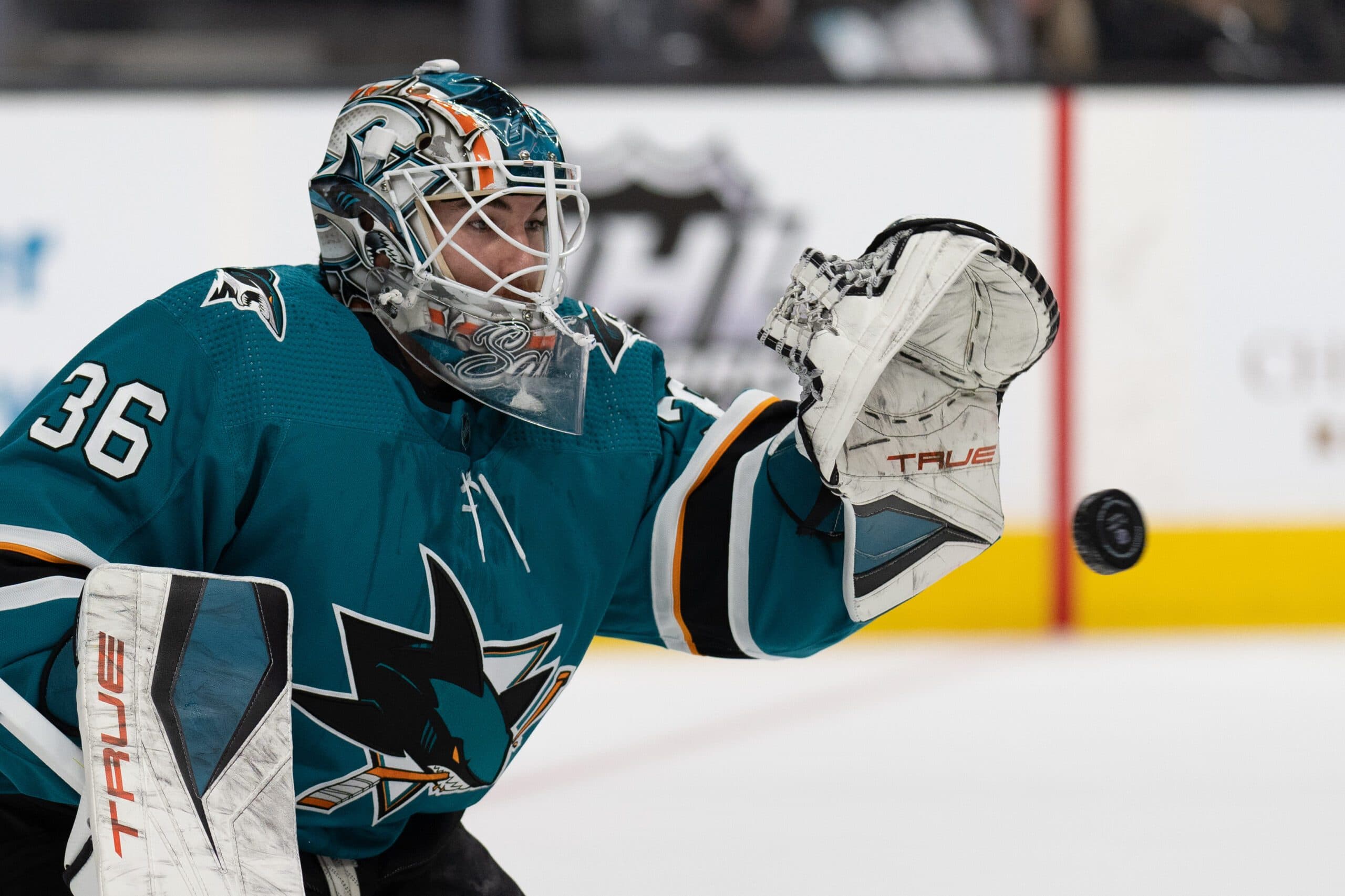 Blue Jackets sign G Zach Sawchenko to one-year extension