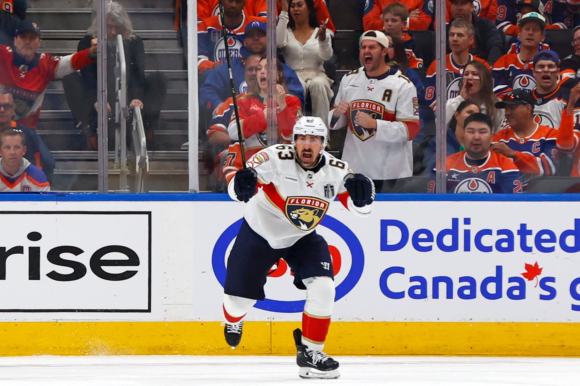 Can Brad Marchand keep his form in first full season with Panthers?