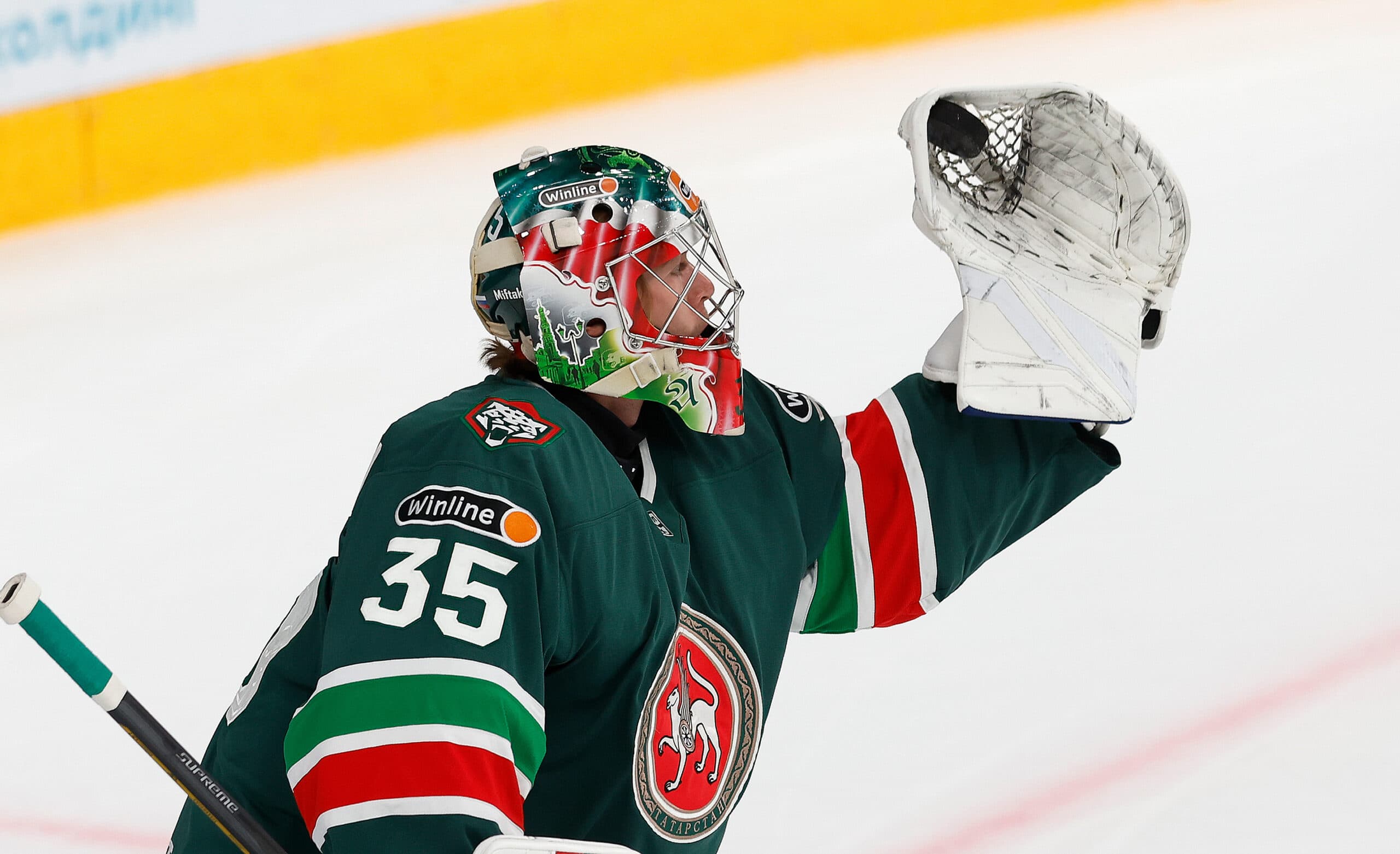 Hurricanes sign goaltender Amir Miftakhov to one-year contract