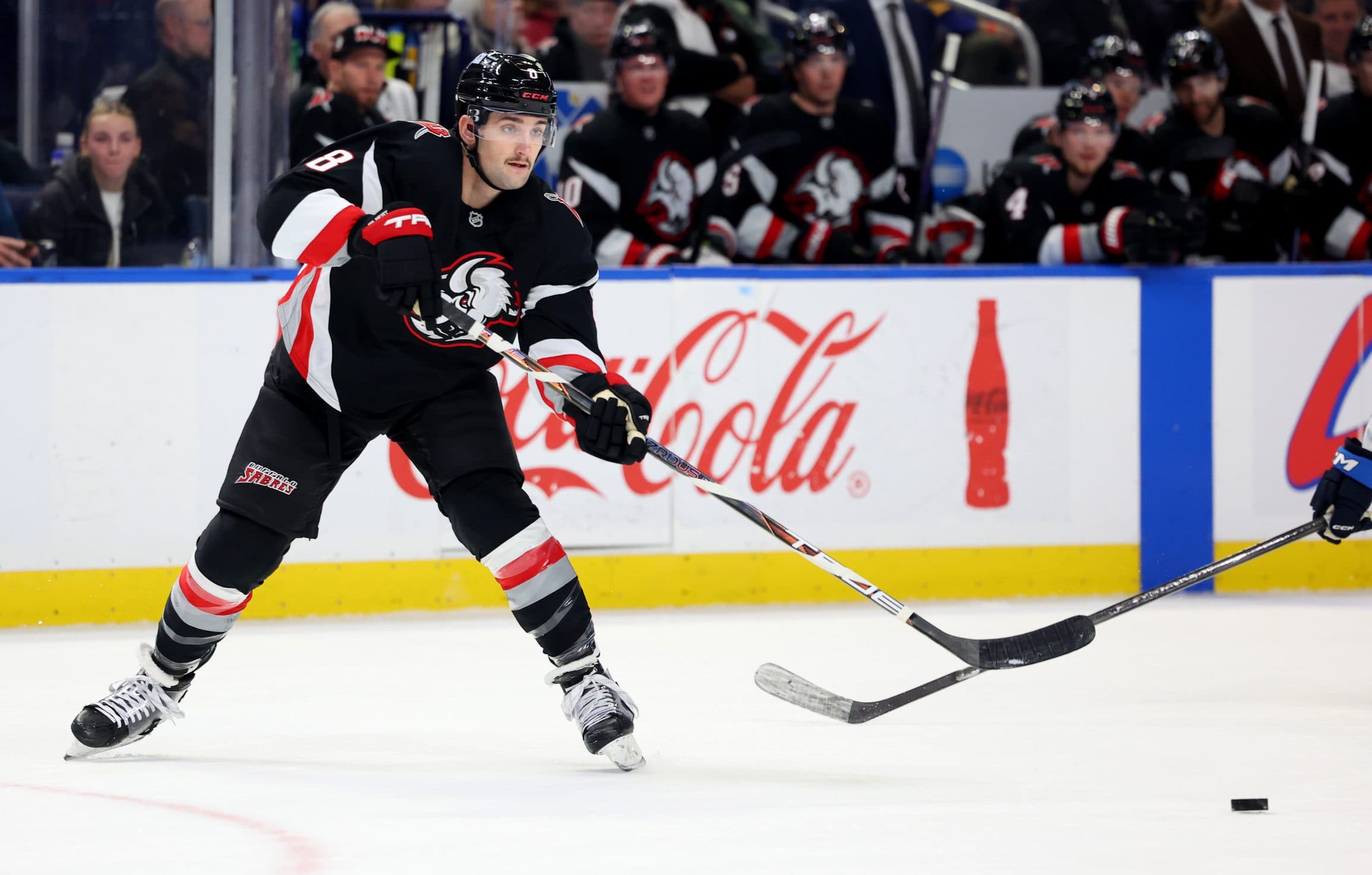 Flyers sign defenseman Dennis Gilbert to one-year contract