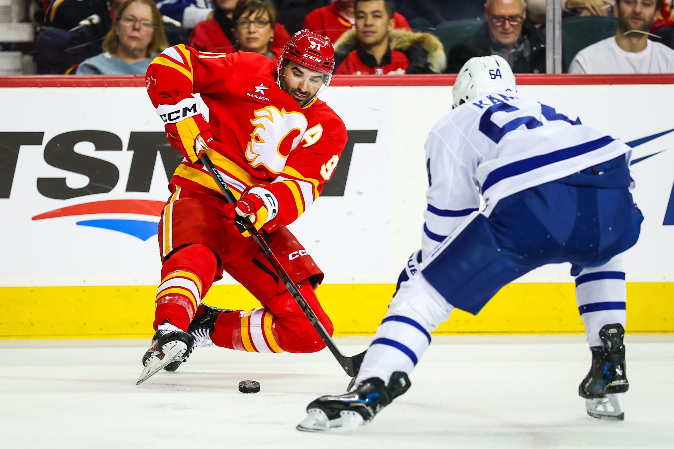 ‘I’ve certainly heard lots of speculation’: Flames’ Nazem Kadri responds to Maple Leafs trade rumors