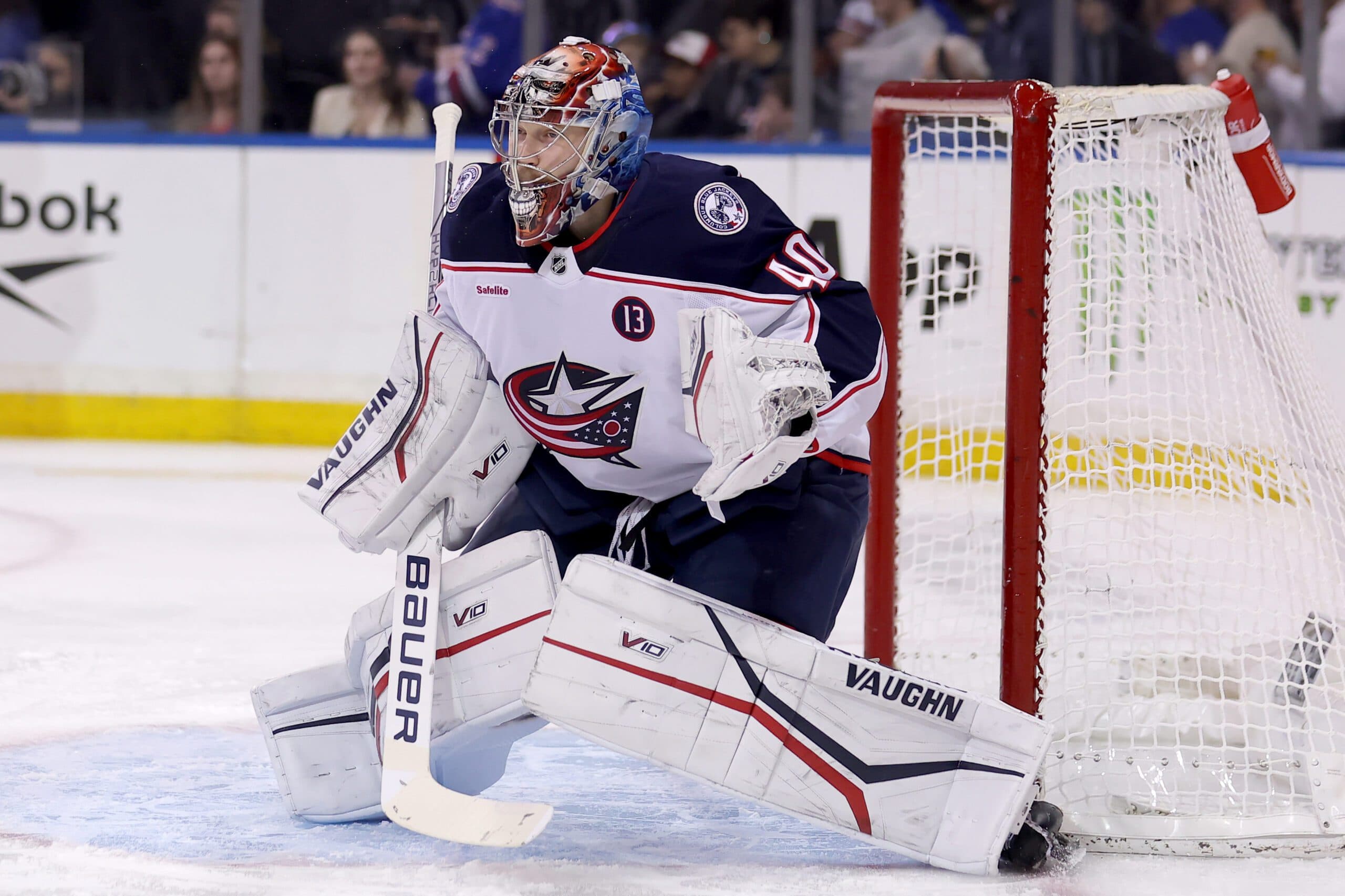 Panthers re-sign Daniil Tarasov to one-year contract