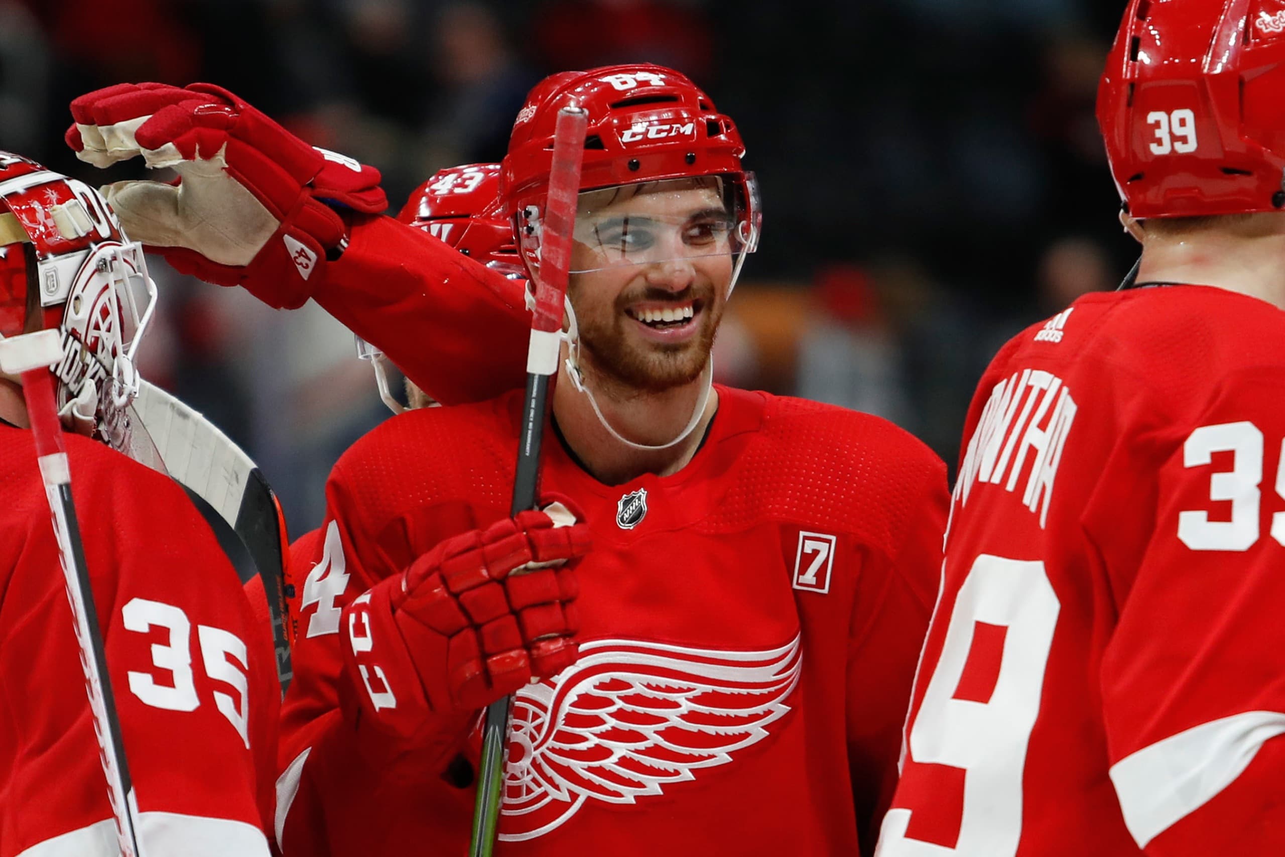 Former Red Wings defenseman Jake Chelios retires