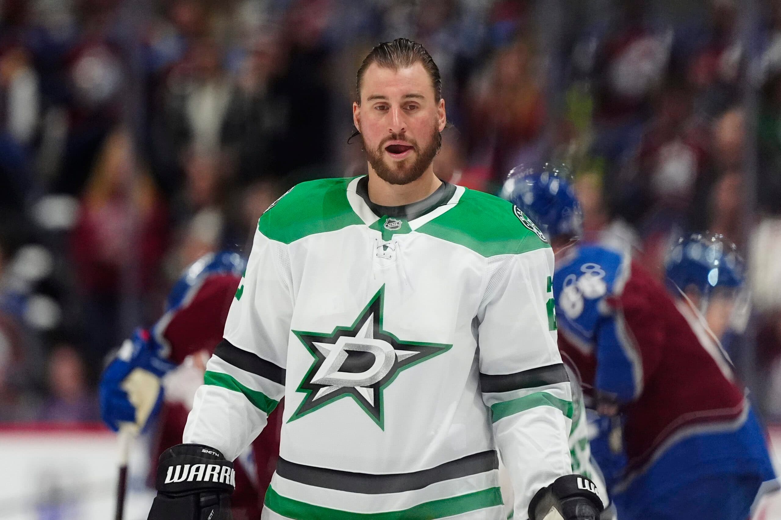 Blue Jackets sign Brendan Smith to one-year contract