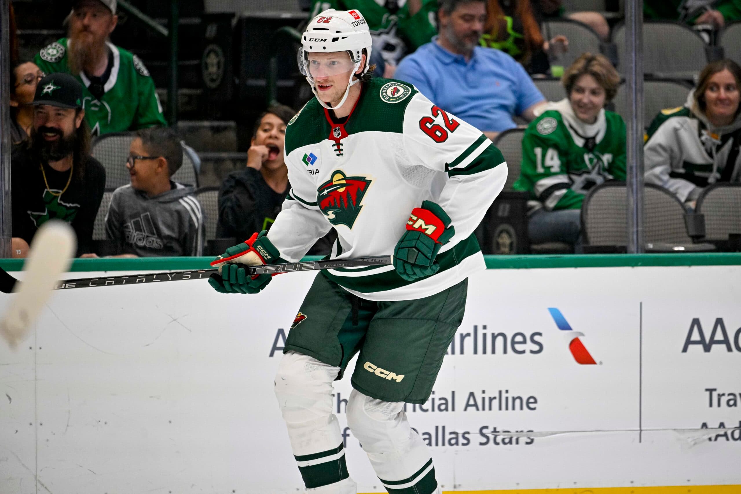 Report: Rangers sign Andrej Sustr to professional tryout