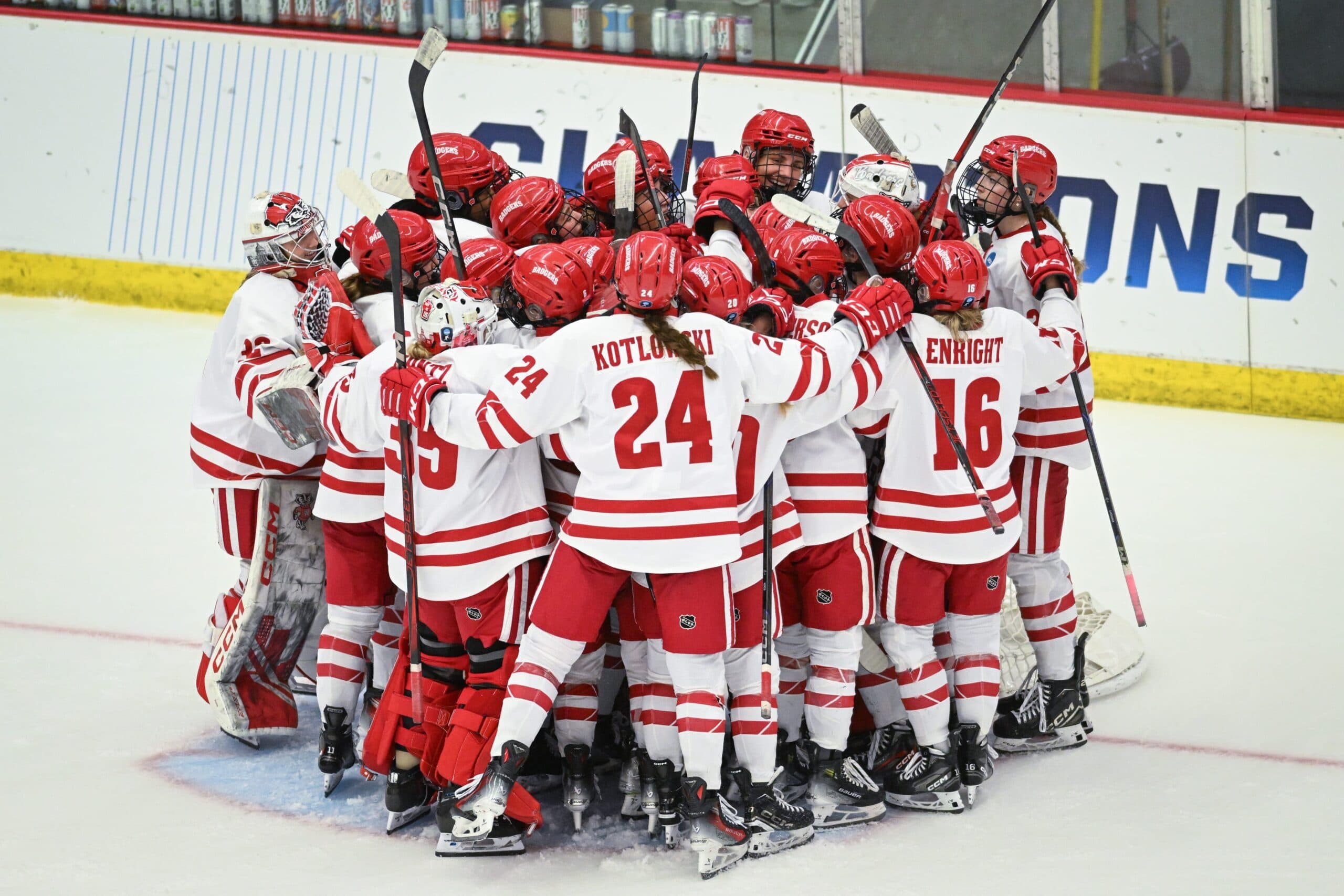NCAA Women’s Hockey Power Rankings: Preseason Top 10