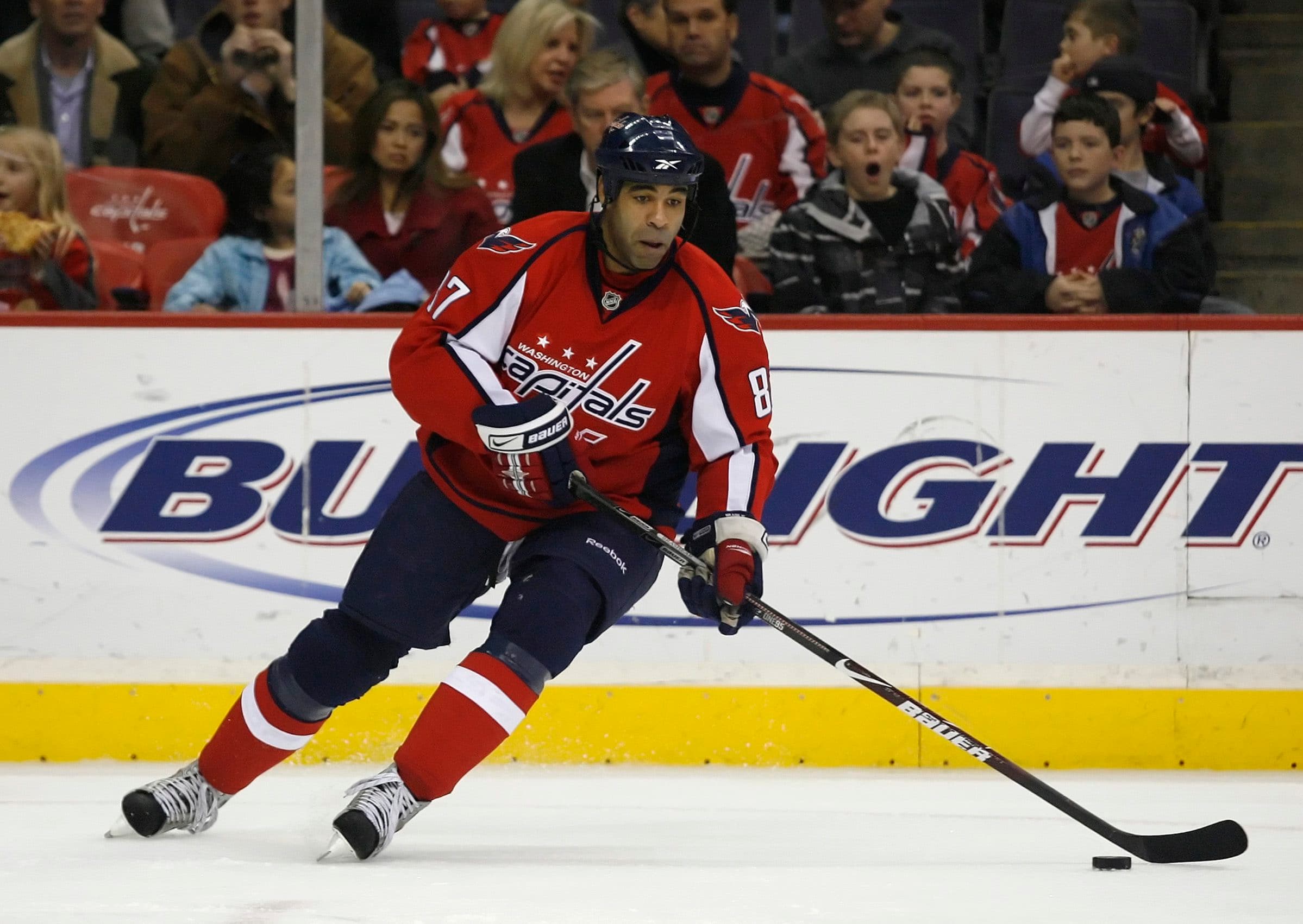 Donald Brashear returns to hockey at 53, signs in Newfoundland