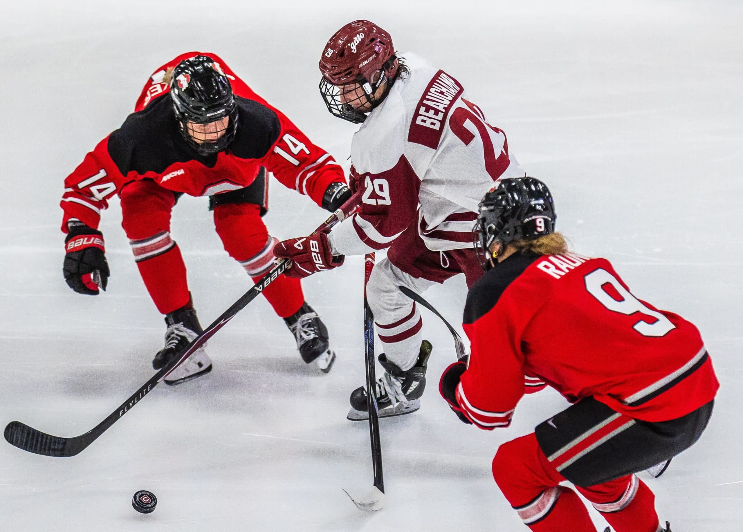 NCAA Women’s Hockey Power Rankings: Wisconsin, Ohio State, Minnesota flex their muscles