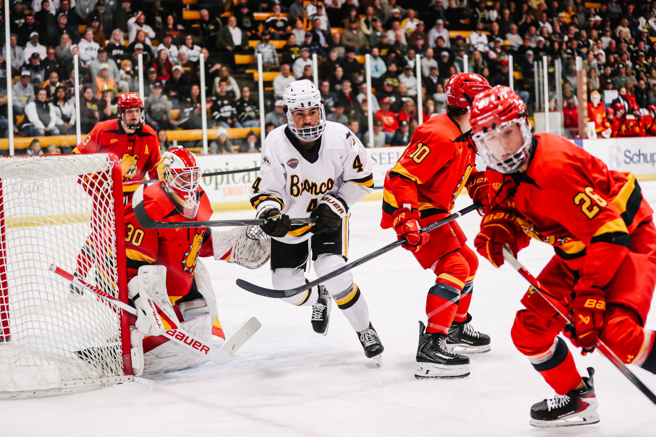 Western Michigan forward Zaccharya Wisdom
