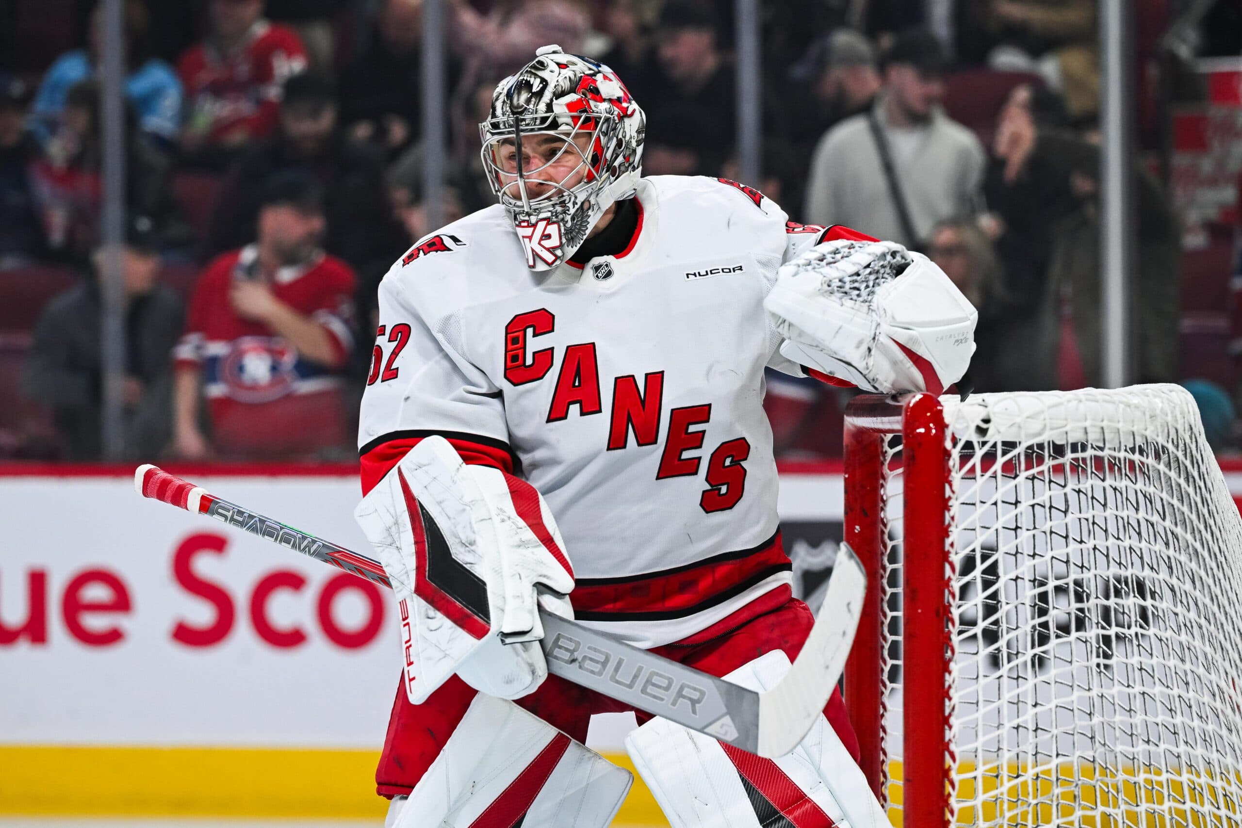 Carolina Hurricanes goaltender Pyotr Kochetkov