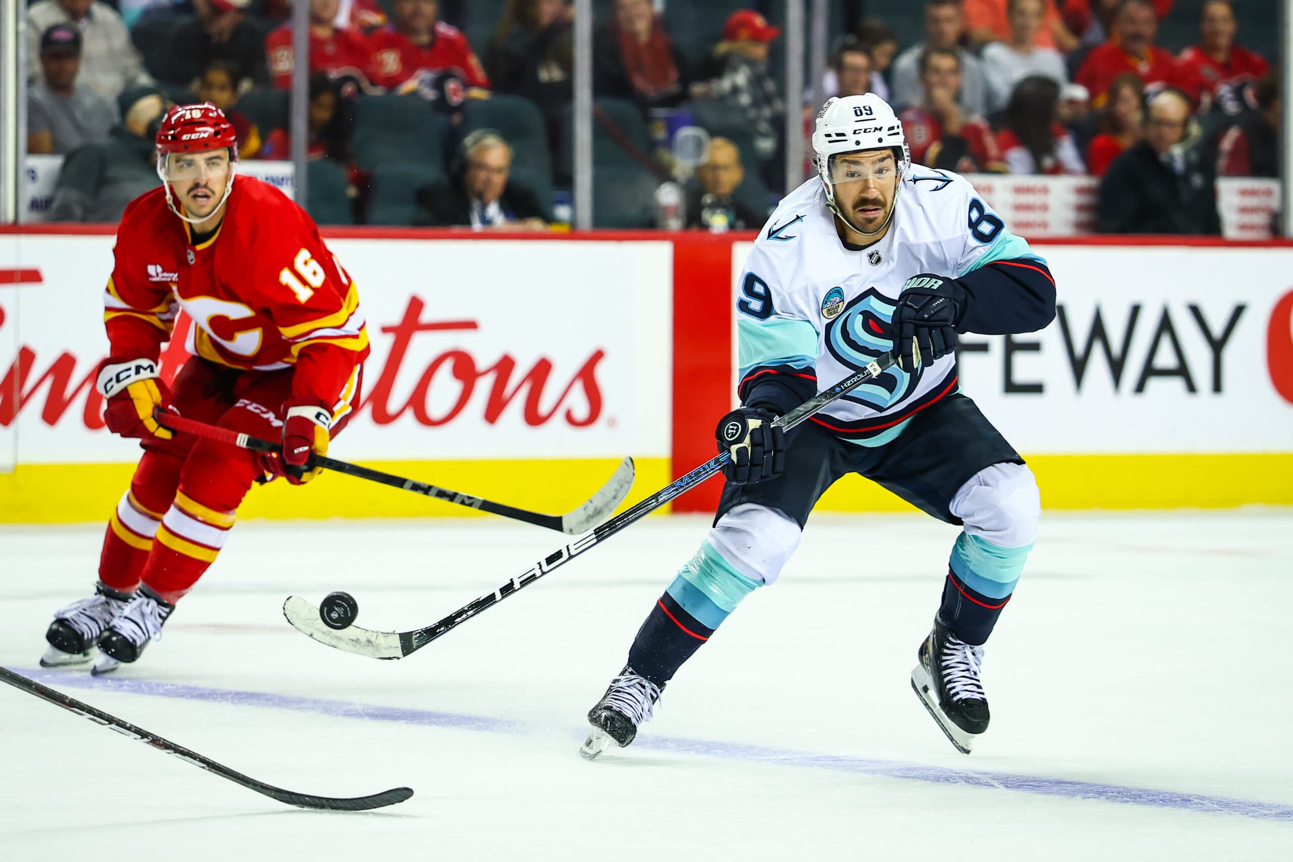 Kraken’s Freddy Gaudreau to miss 4-6 weeks with upper-body injury