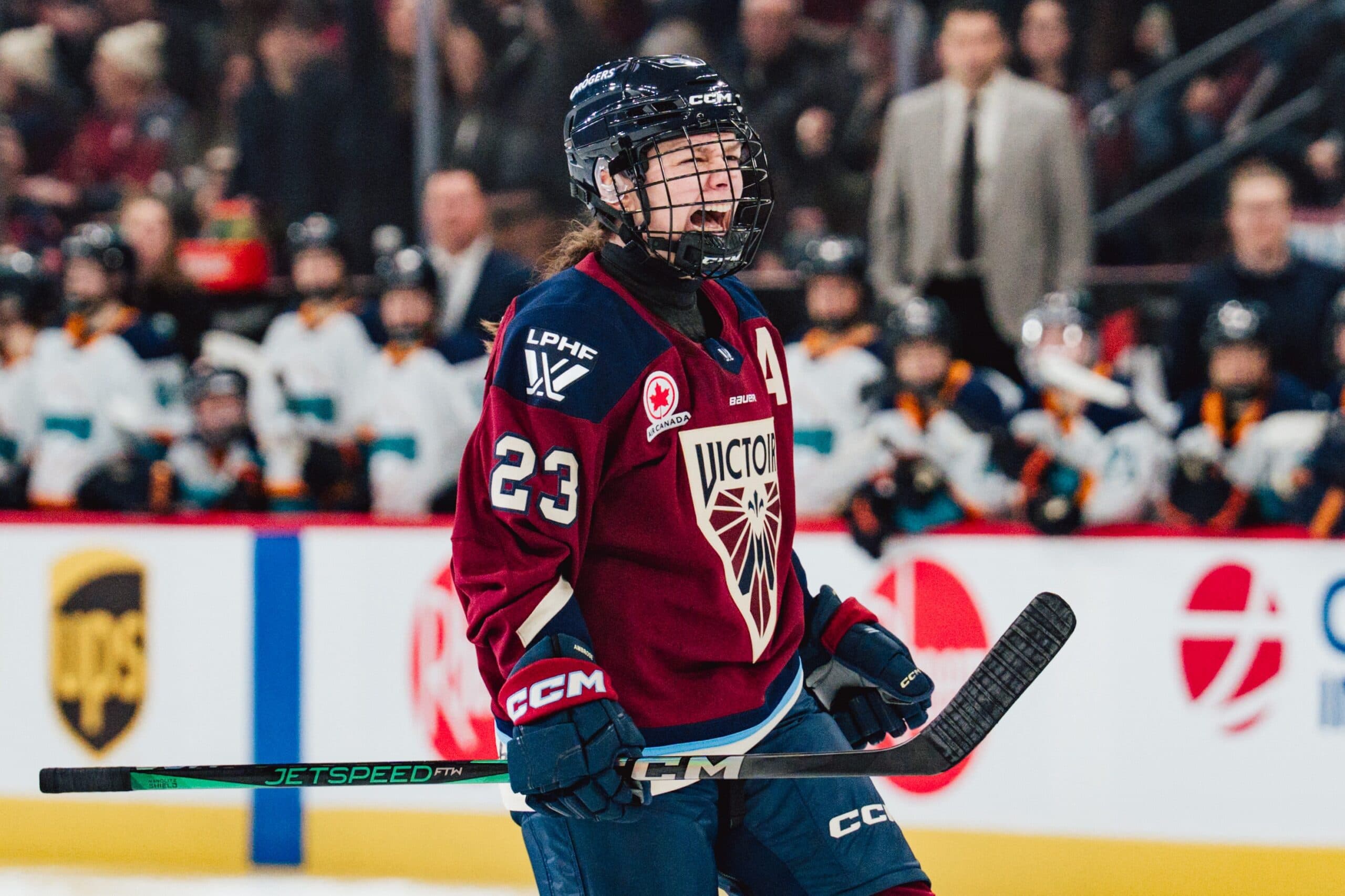 Montreal Victoire defender Erin Ambrose