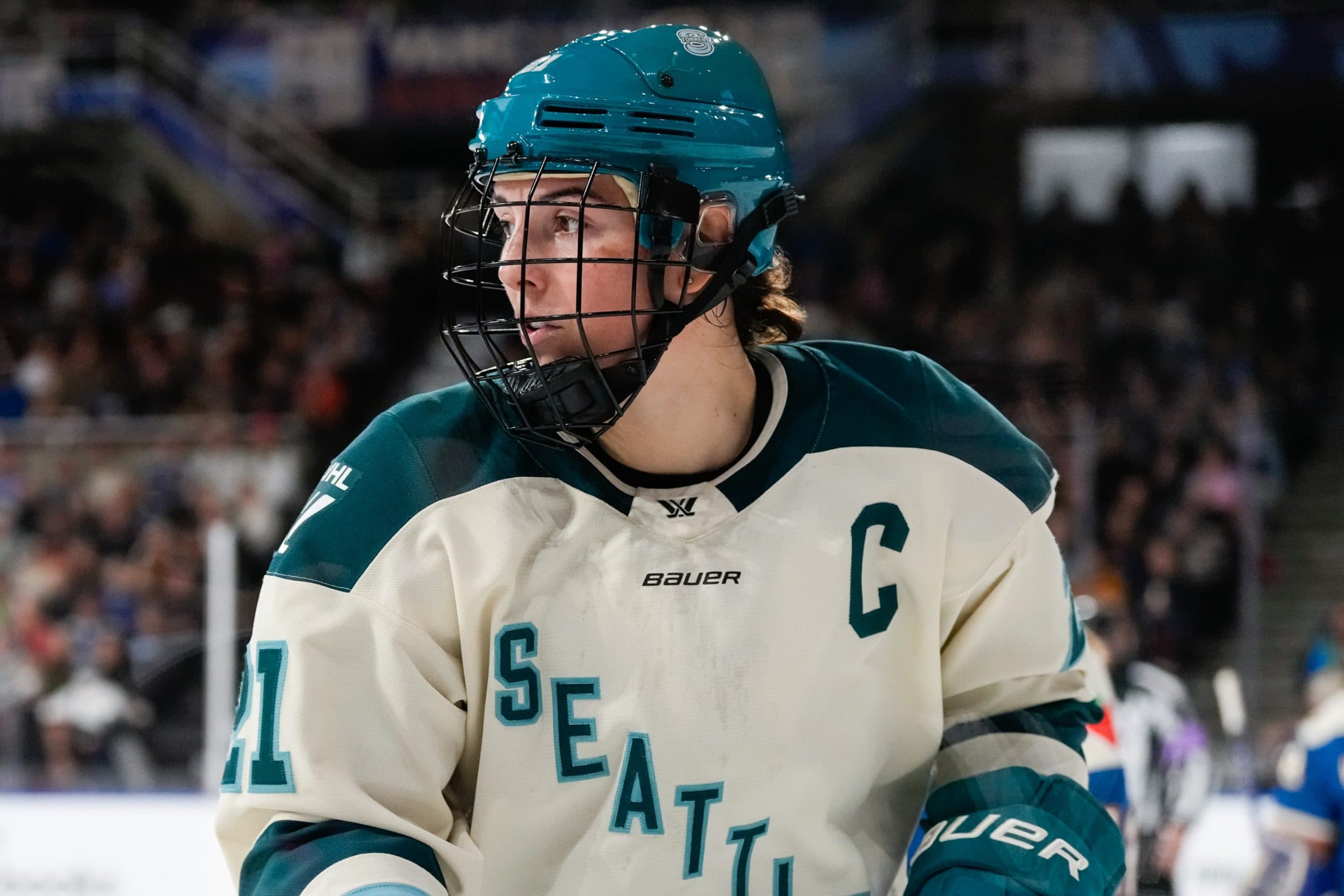 Seattle Torrent captain Hilary Knight