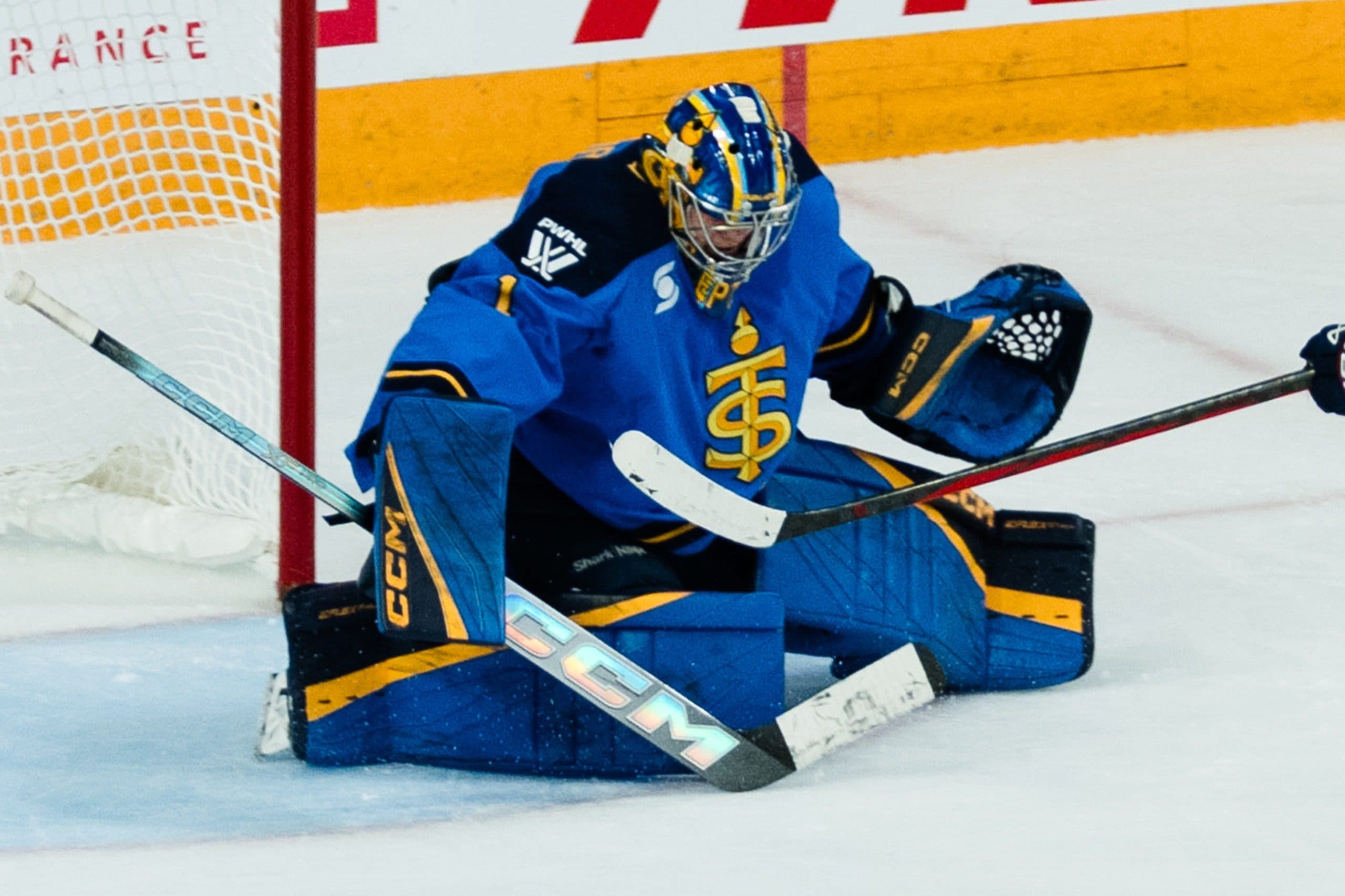 Toronto Sceptres goaltender Raygan Kirk