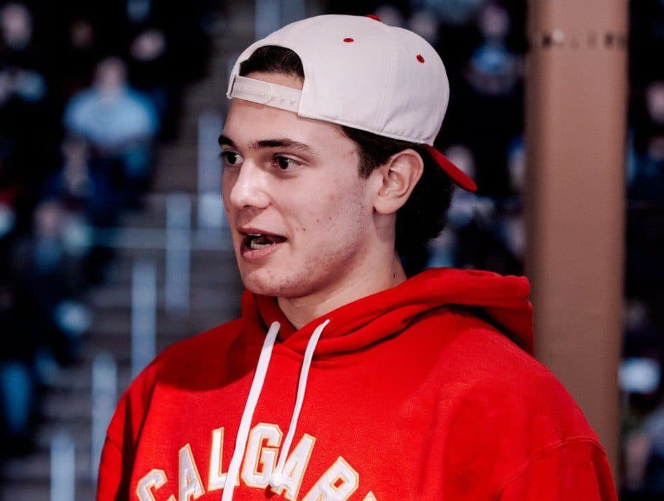 Ethan Wyttenbach (Calgary Flames/X)