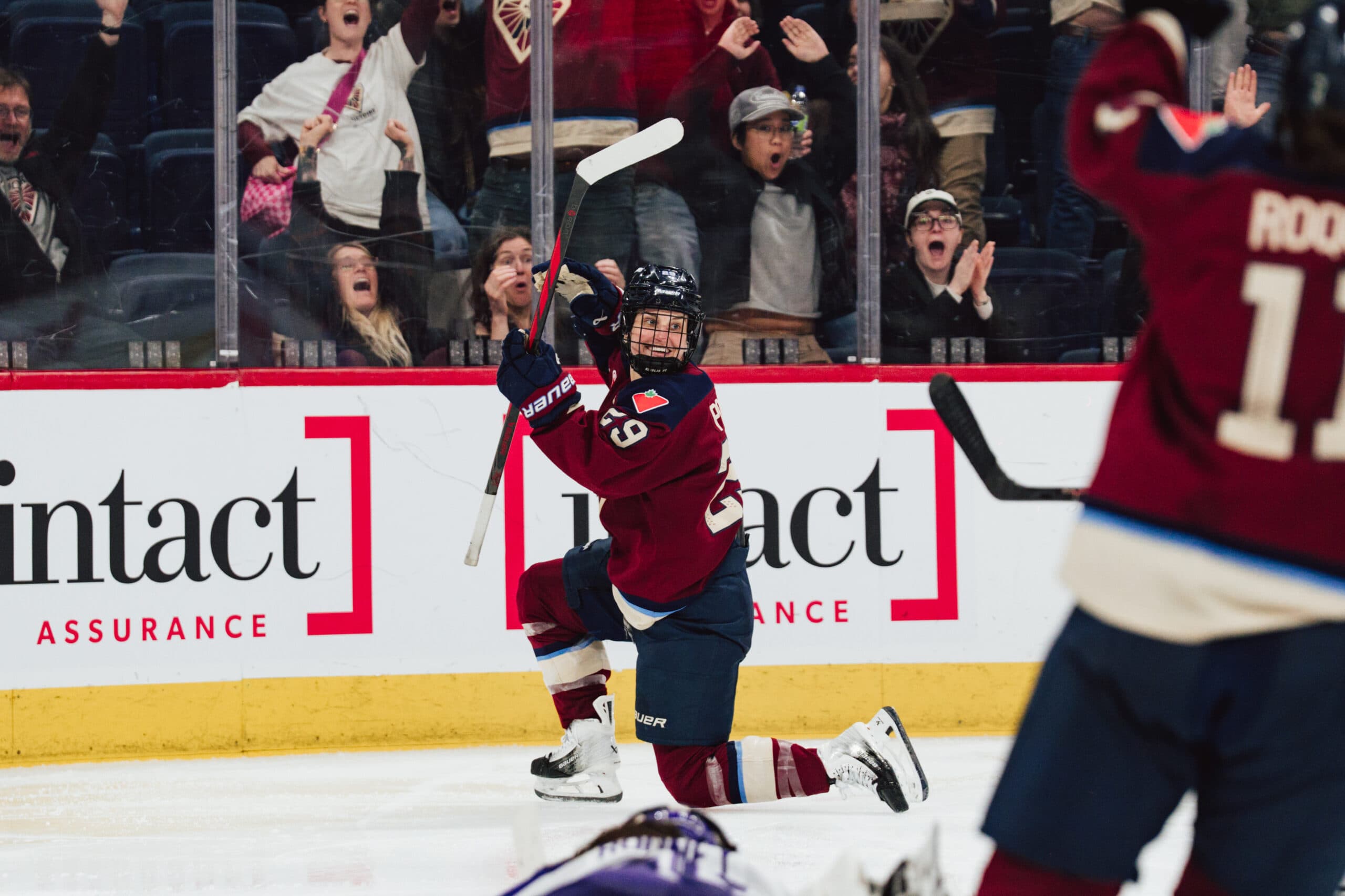 Poulin scores in triple OT, Victoire tie series with Frost