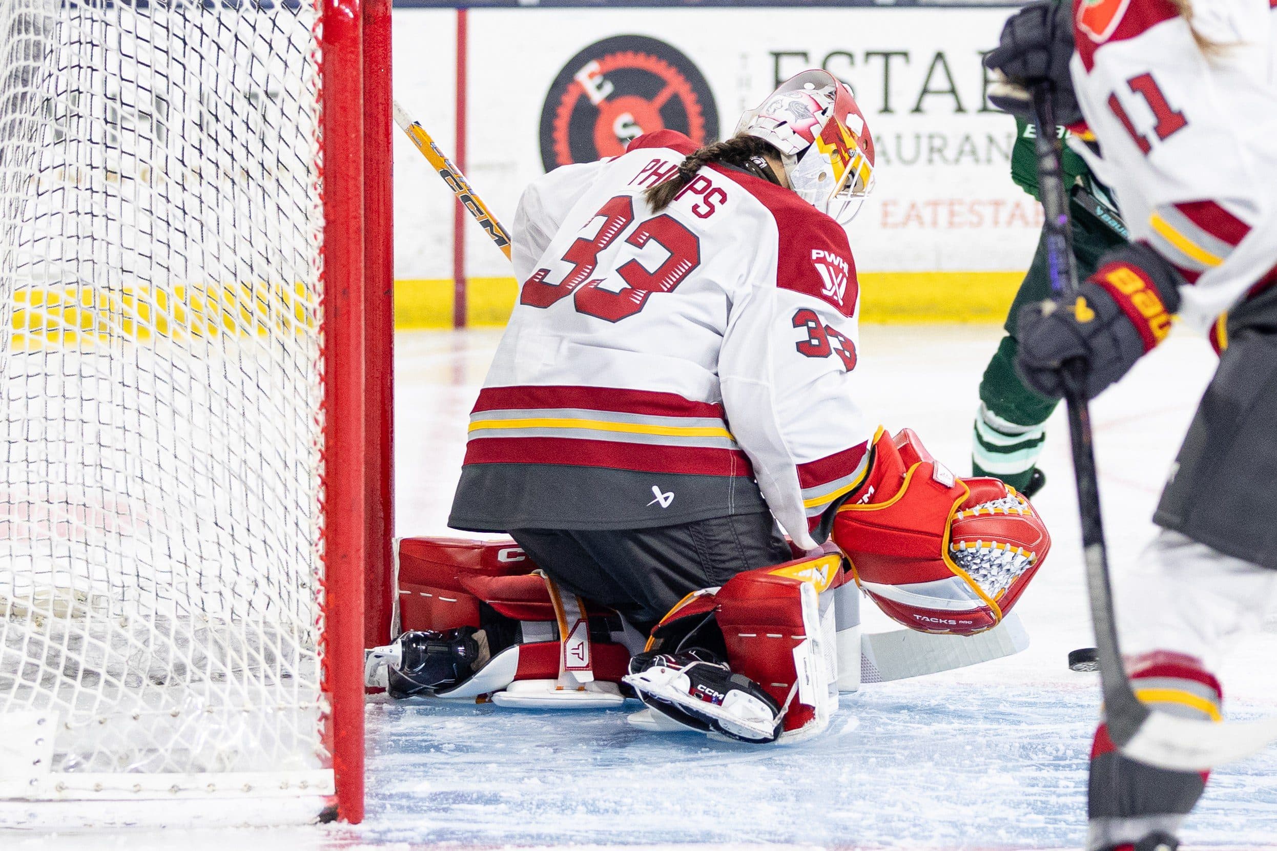Ottawa Charge goaltender Gwyneth Philips