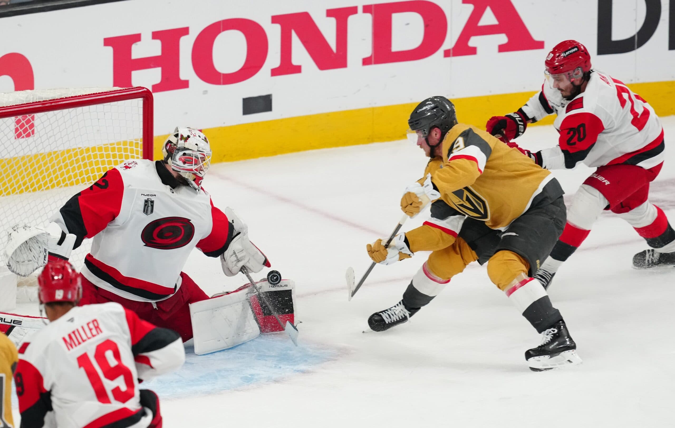 The Hurricanes’ crease should be Brandon Bussi’s to lose
