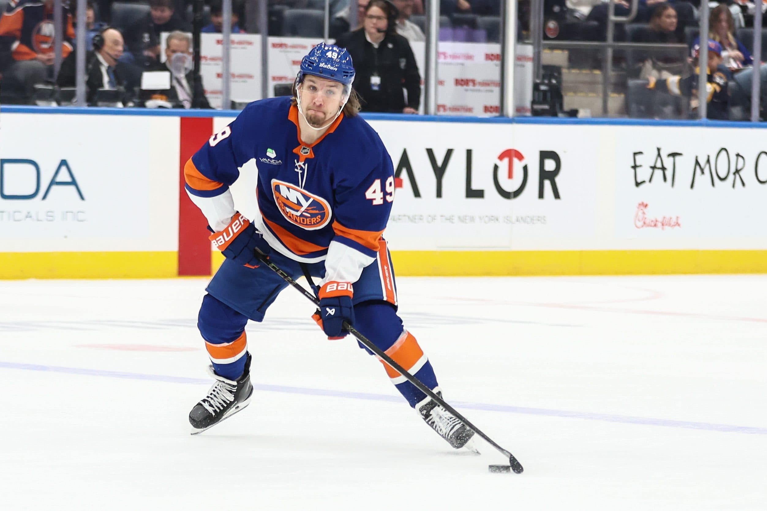 Wild sign Maxim Shabanov to one-year contract